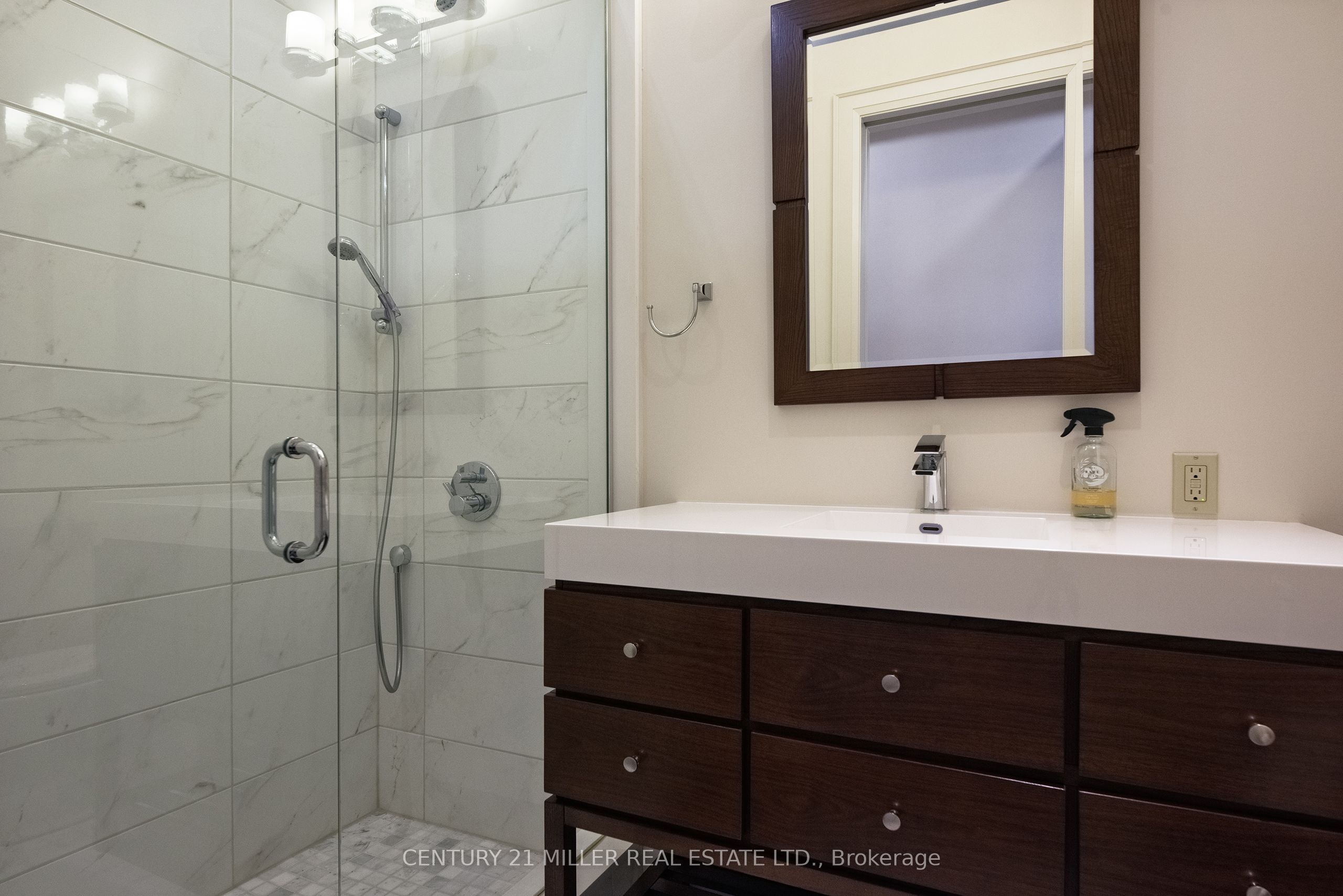 239 Church Street Property Photo 32