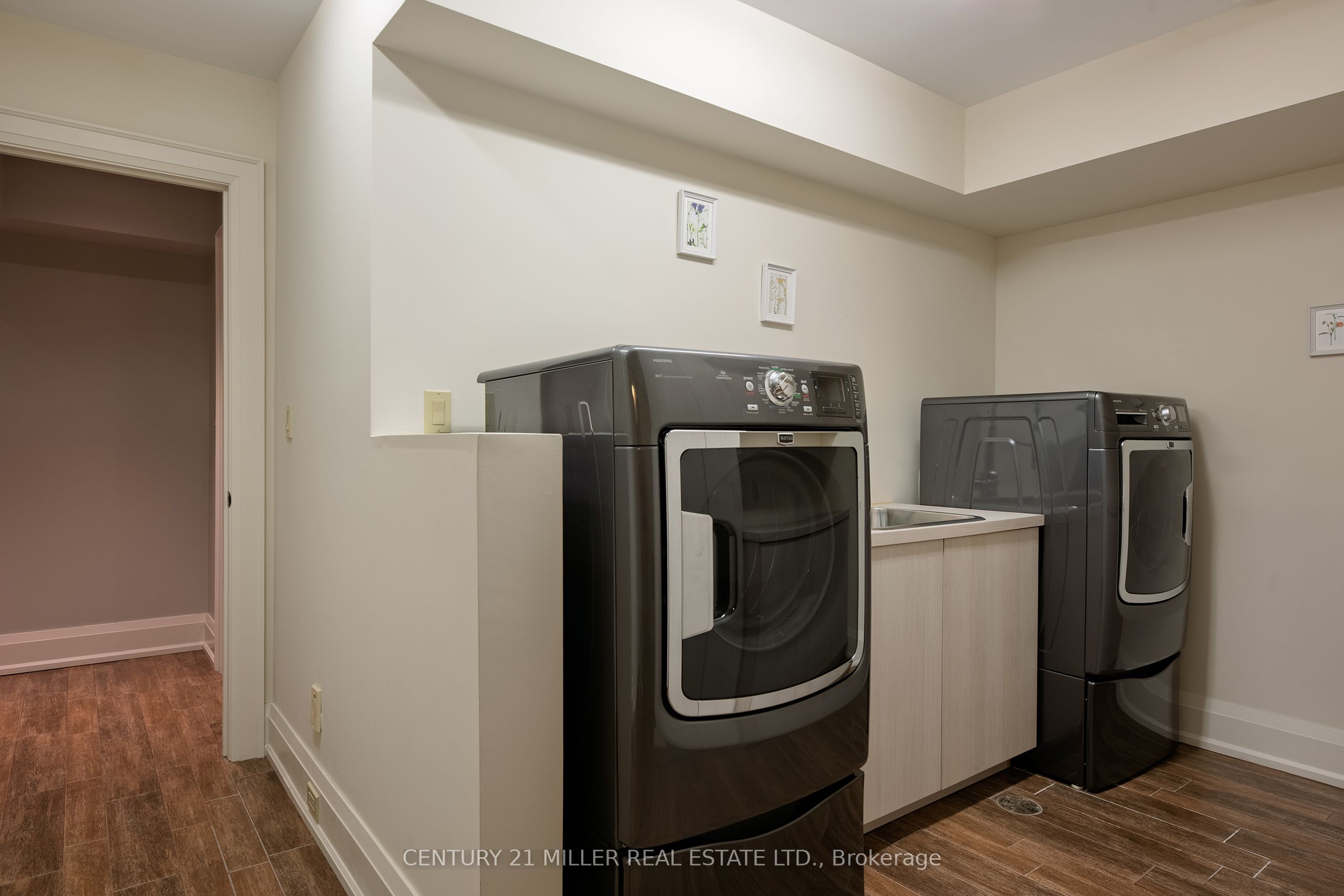 239 Church Street Property Photo 40