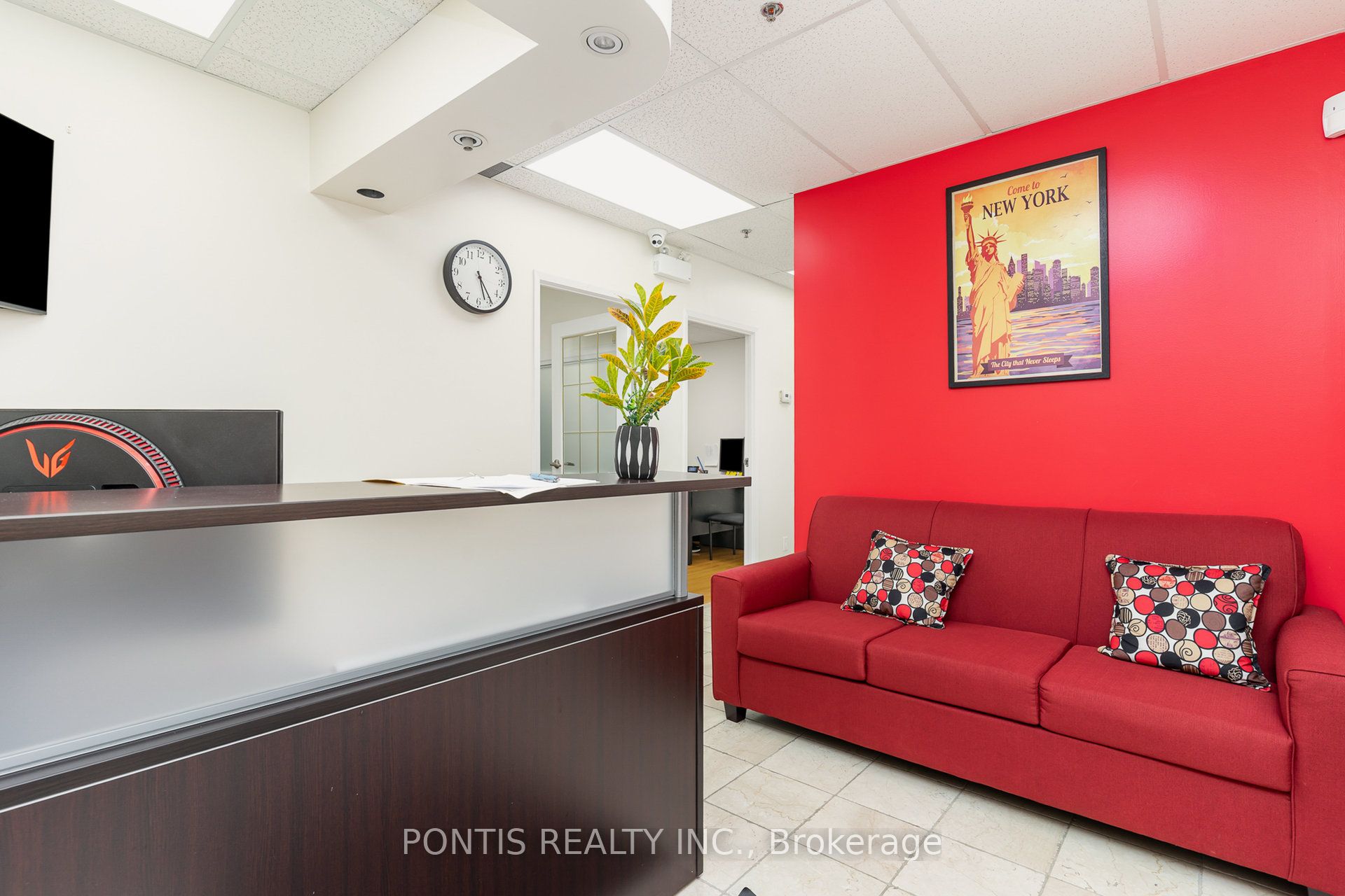#205 - 4515 Ebenezer Road Property Photo 5