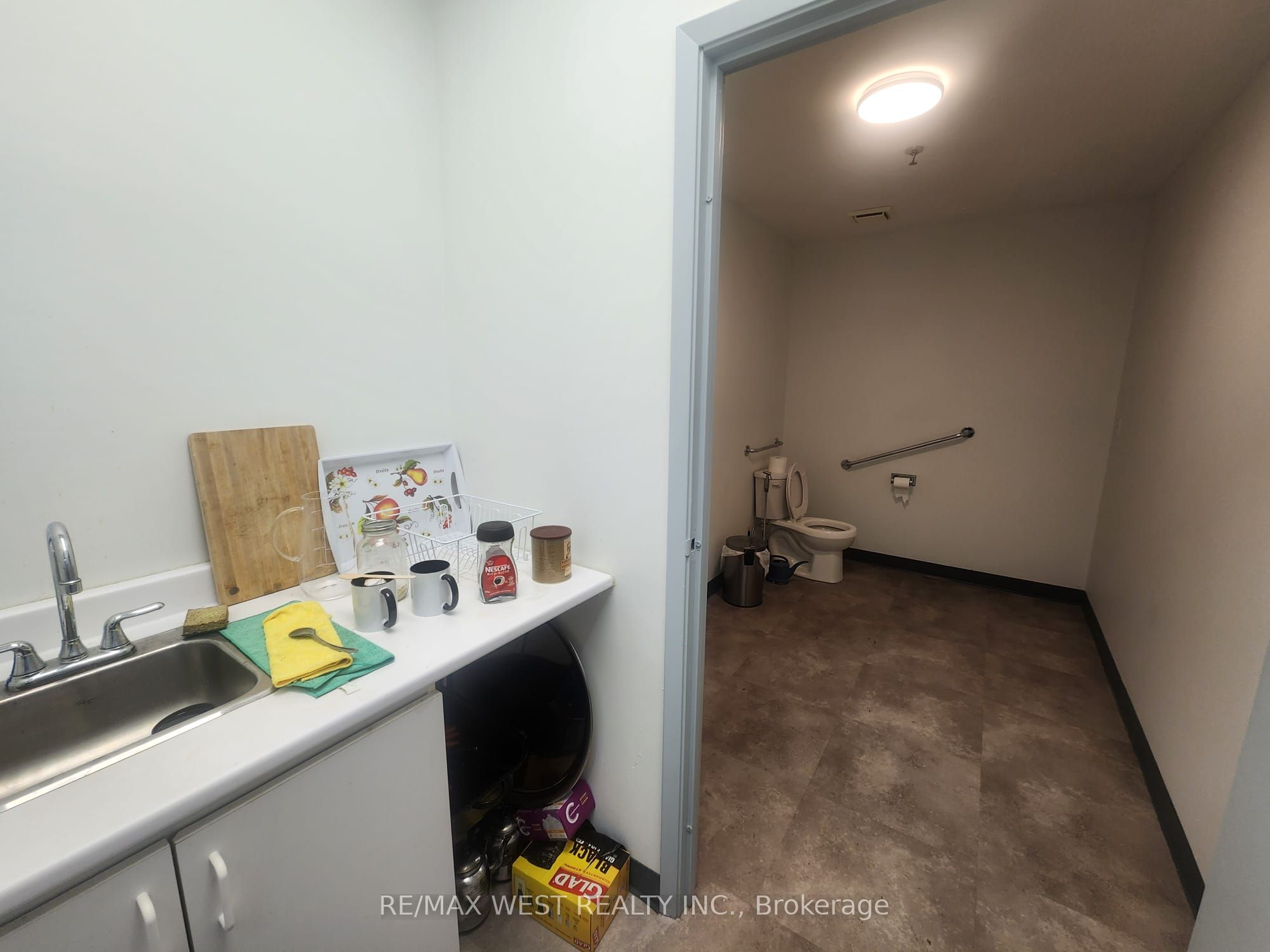 4181 Sladeview Cres Property Photo 18