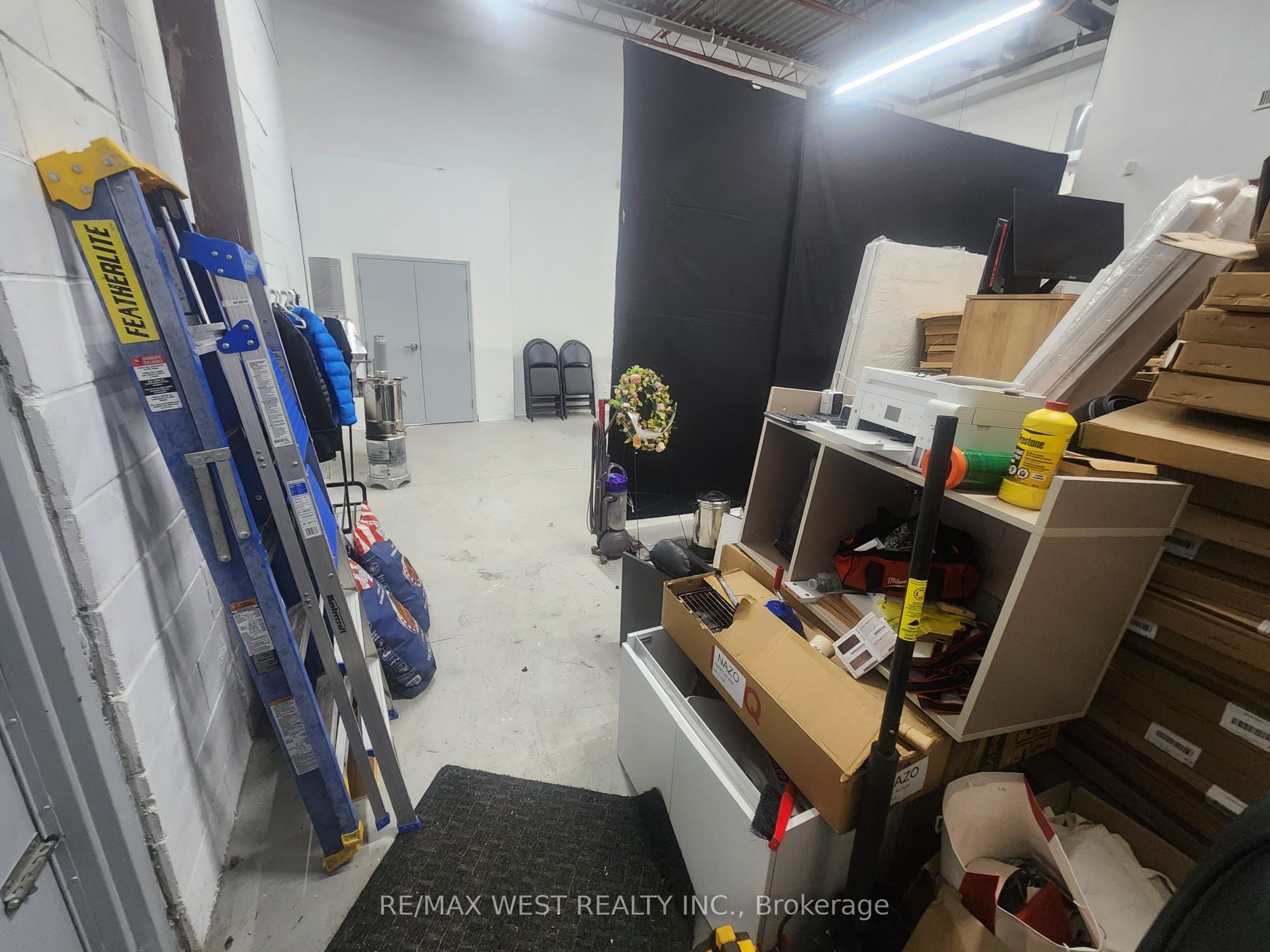 4181 Sladeview Cres Property Photo 20