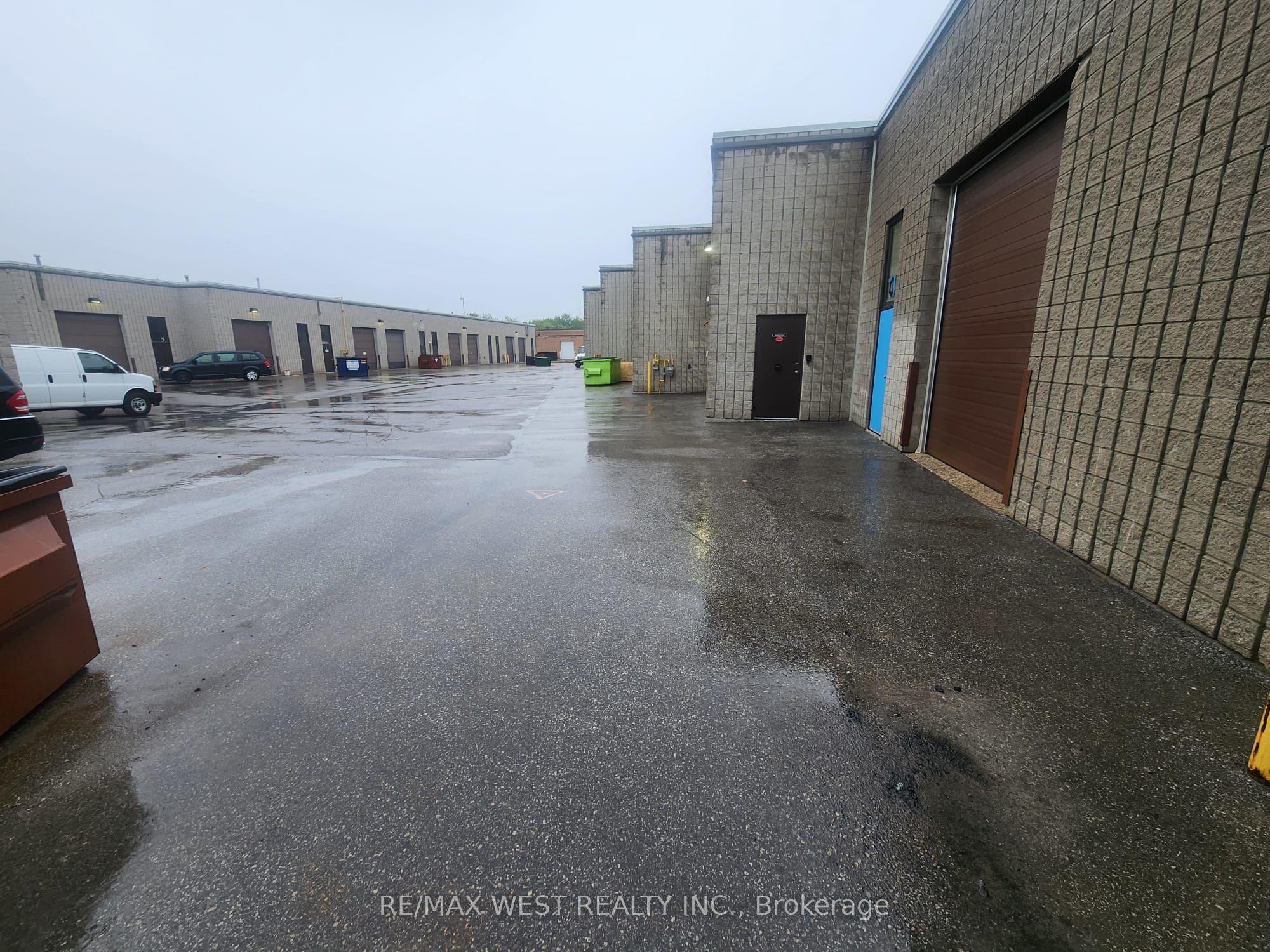 4181 Sladeview Cres Property Photo 25