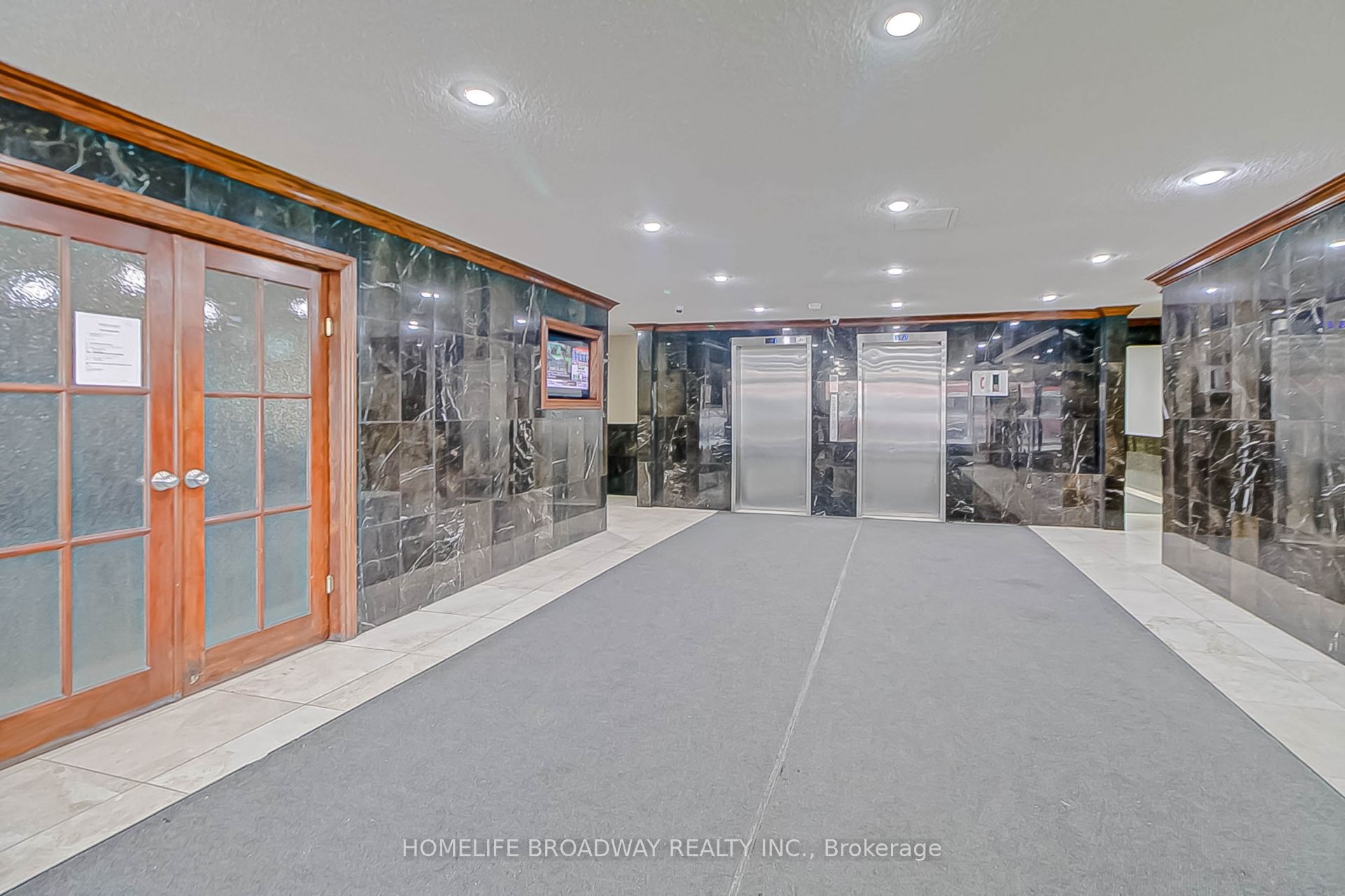 #1006 - 10 Tobermory Drive Property Photo 26
