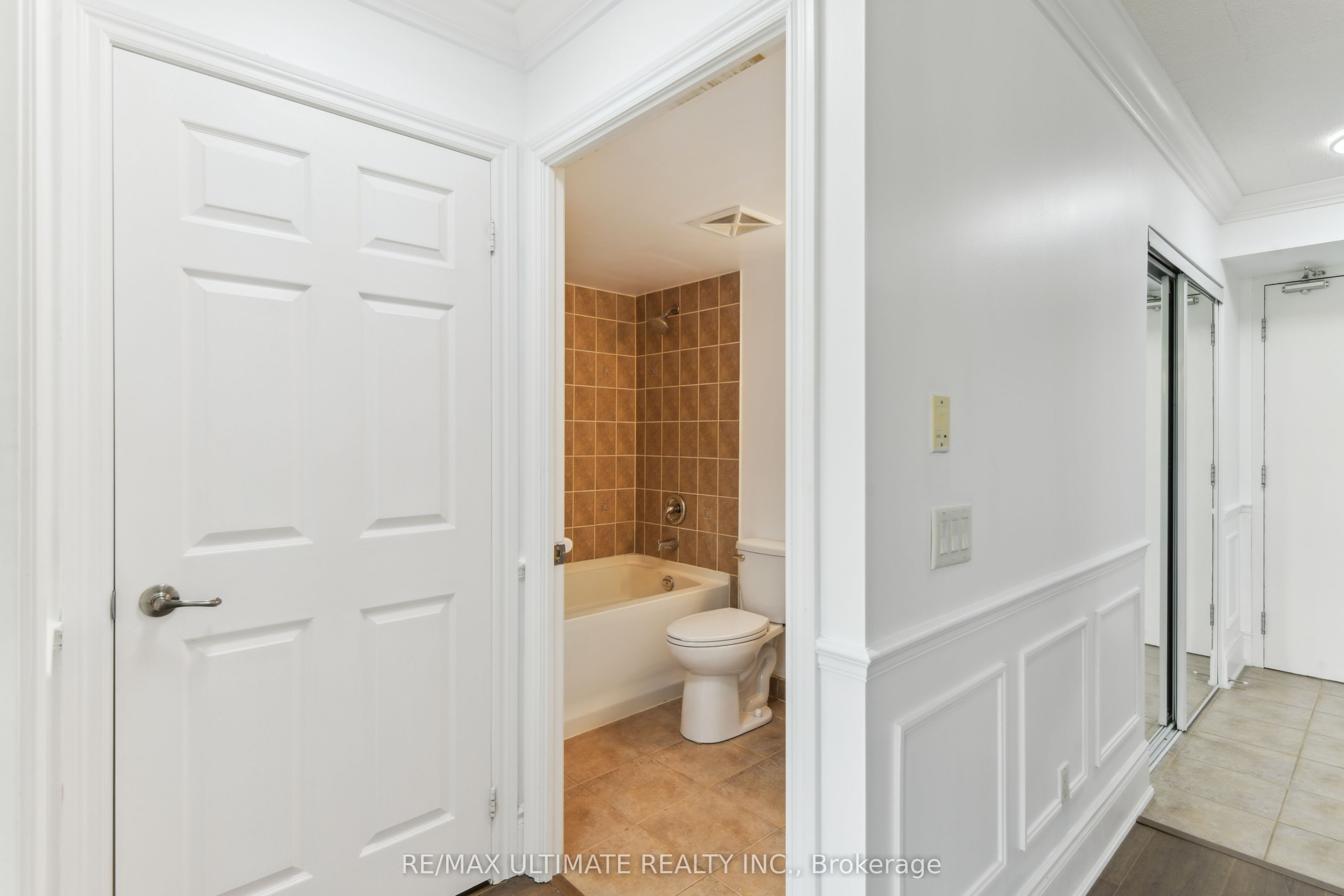 2325 Central Park Drive 202 Property Photo 25