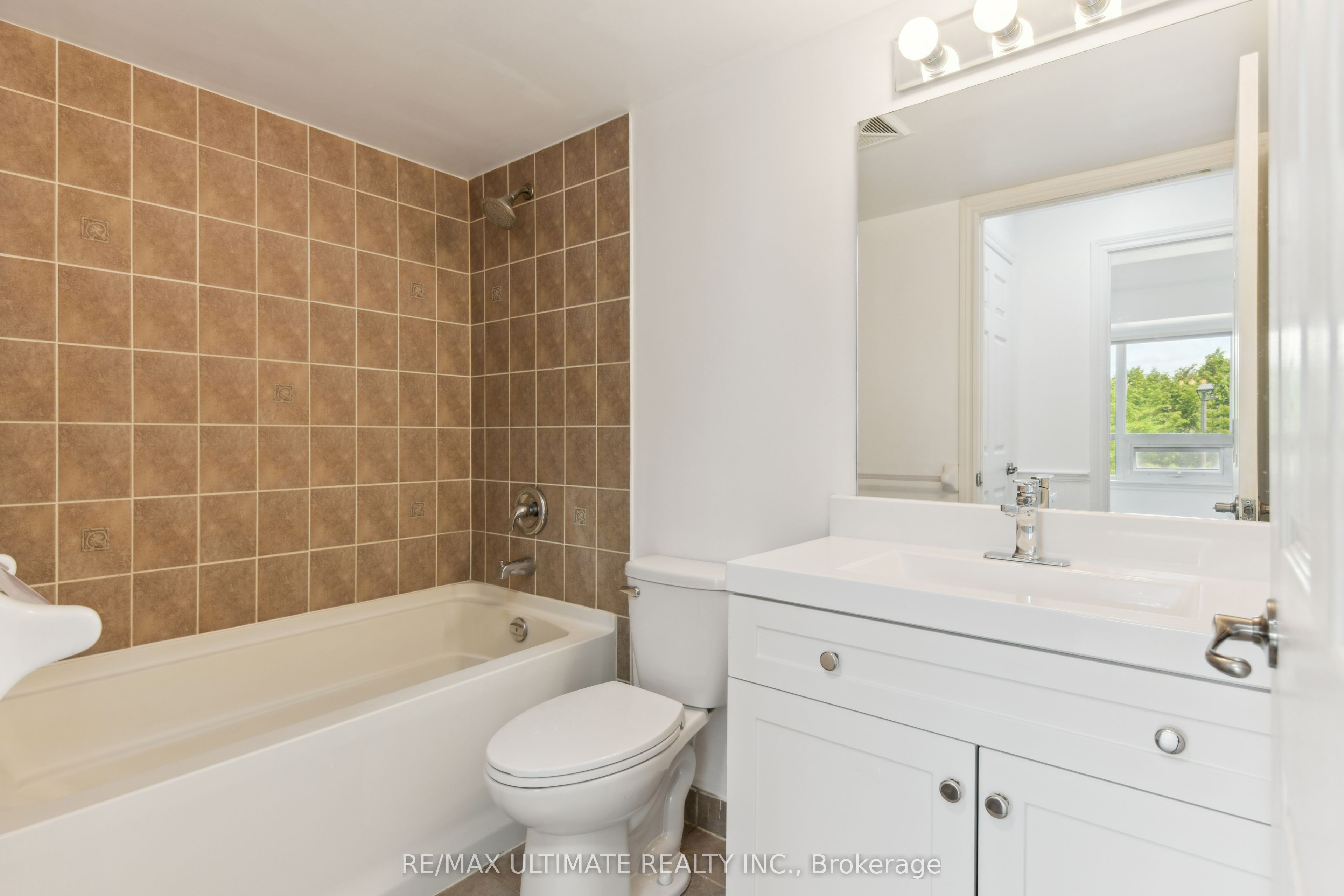 2325 Central Park Drive 202 Property Photo 26