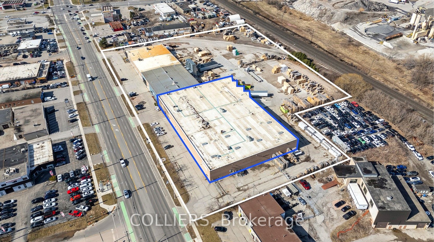 #unit 2 - 1485 Speers Road Property Photo 2