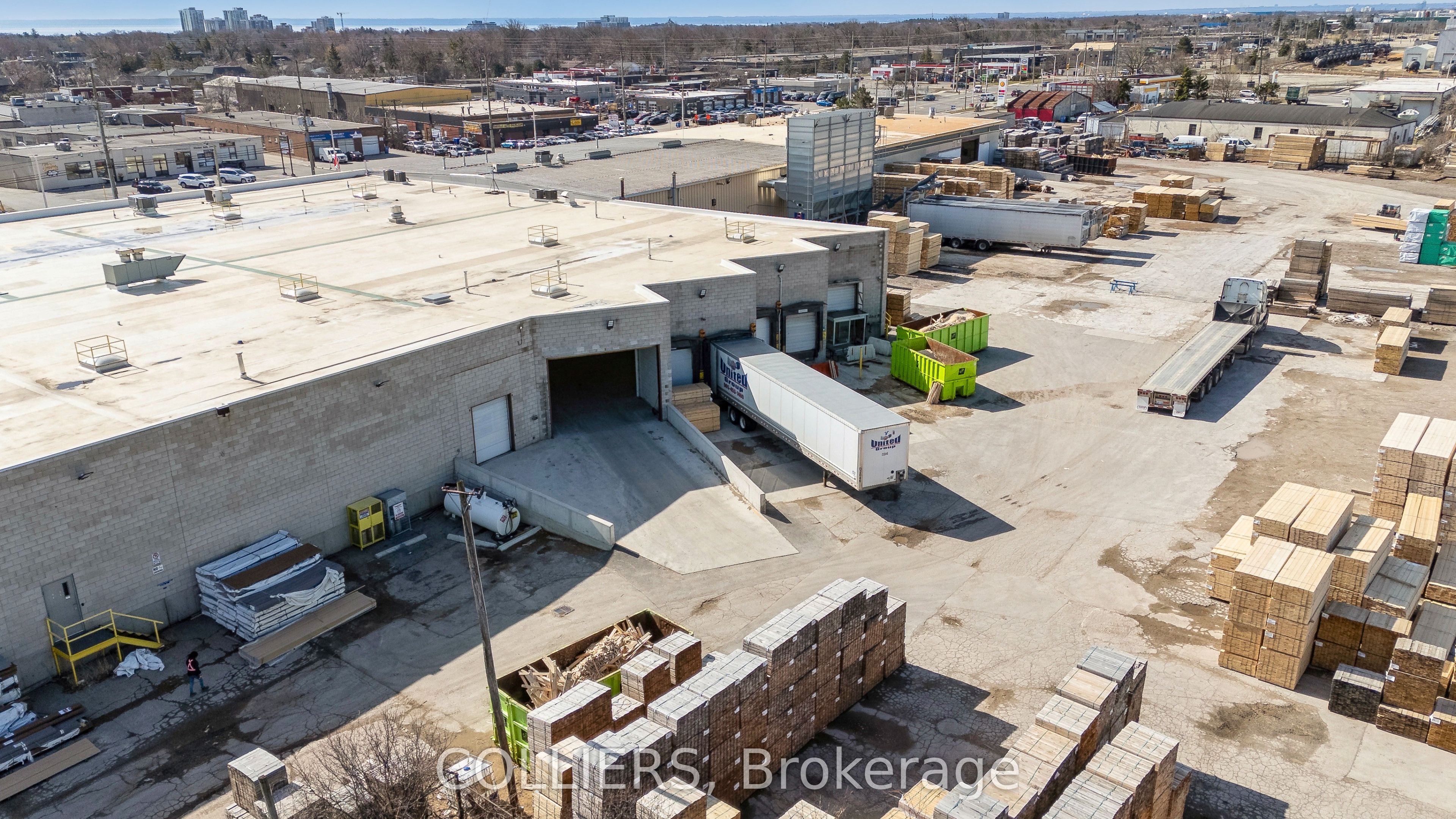 #unit 2 - 1485 Speers Road Property Photo 16
