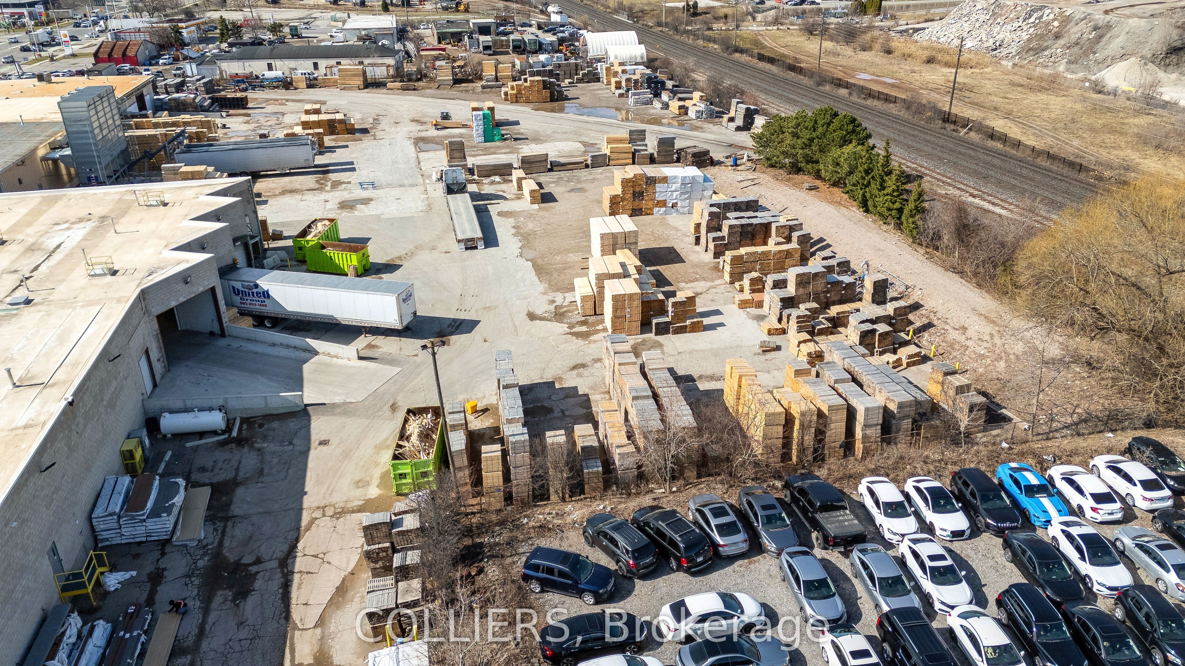 #unit 2 - 1485 Speers Road Property Photo 18
