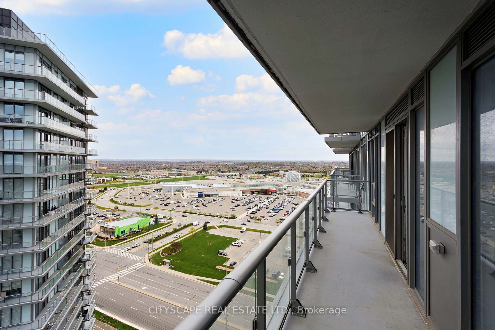 #1805 - 4675 Metcalfe Avenue Property Photo 15