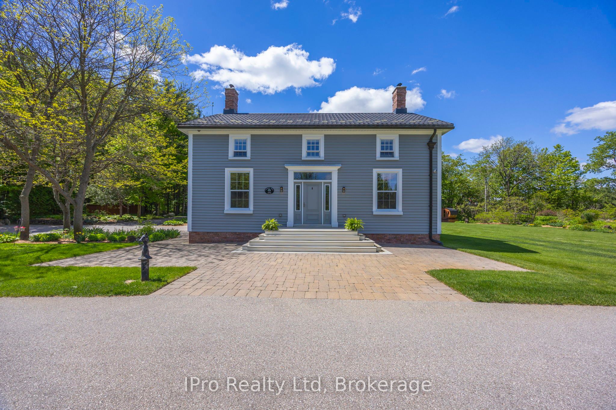 13232 5th Line Property Photo 1