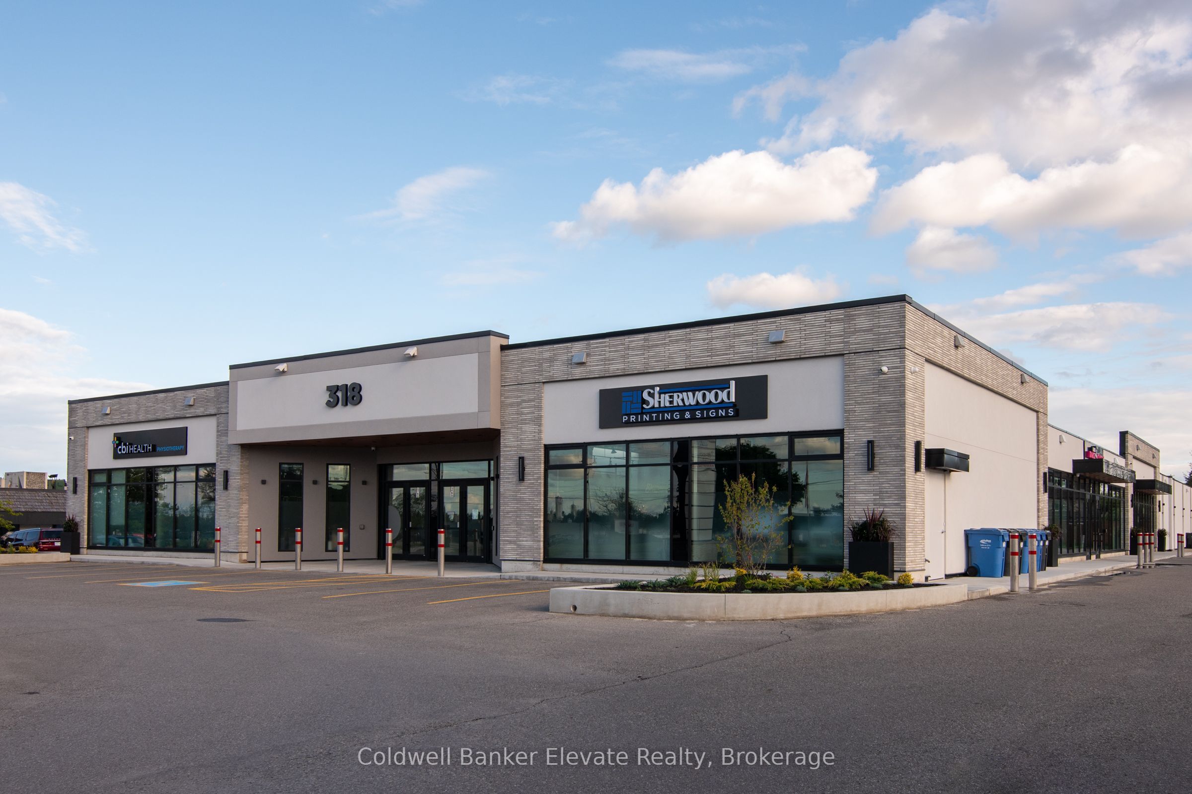 #unit 3 - 318 Guelph Street Property Photo 3