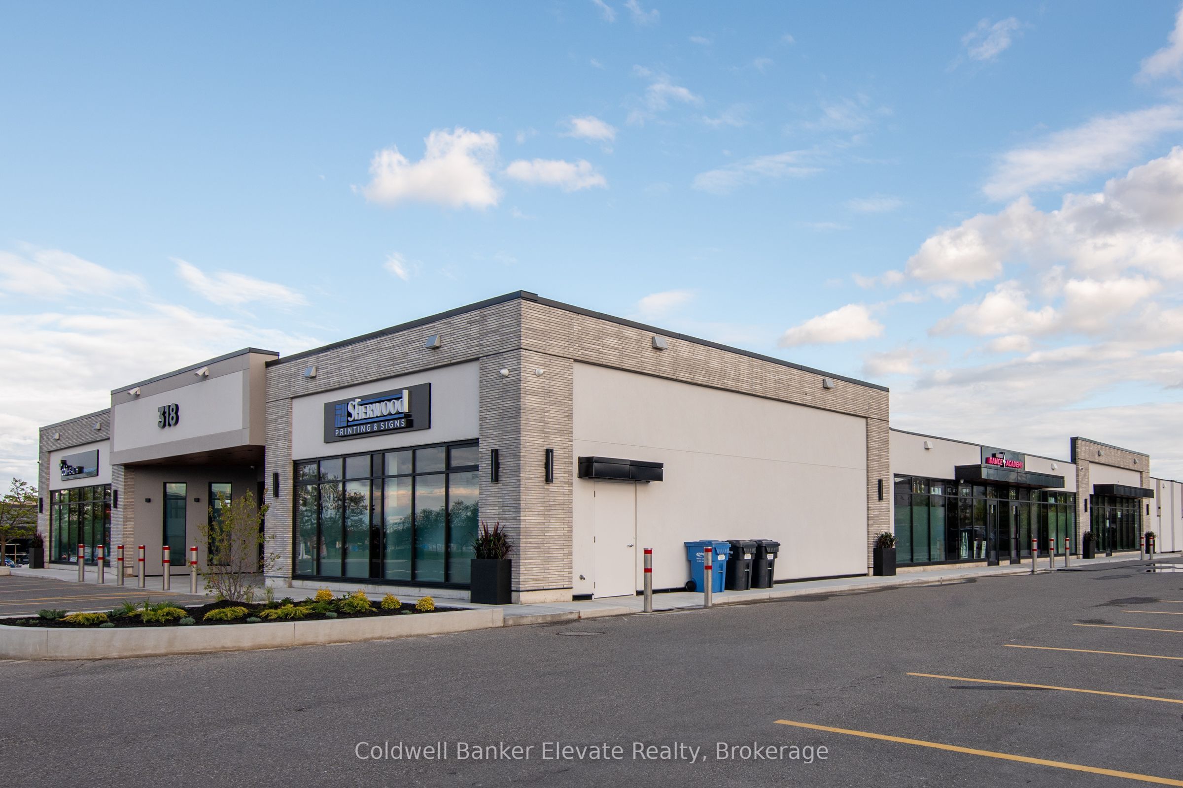 #unit 3 - 318 Guelph Street Property Photo 5