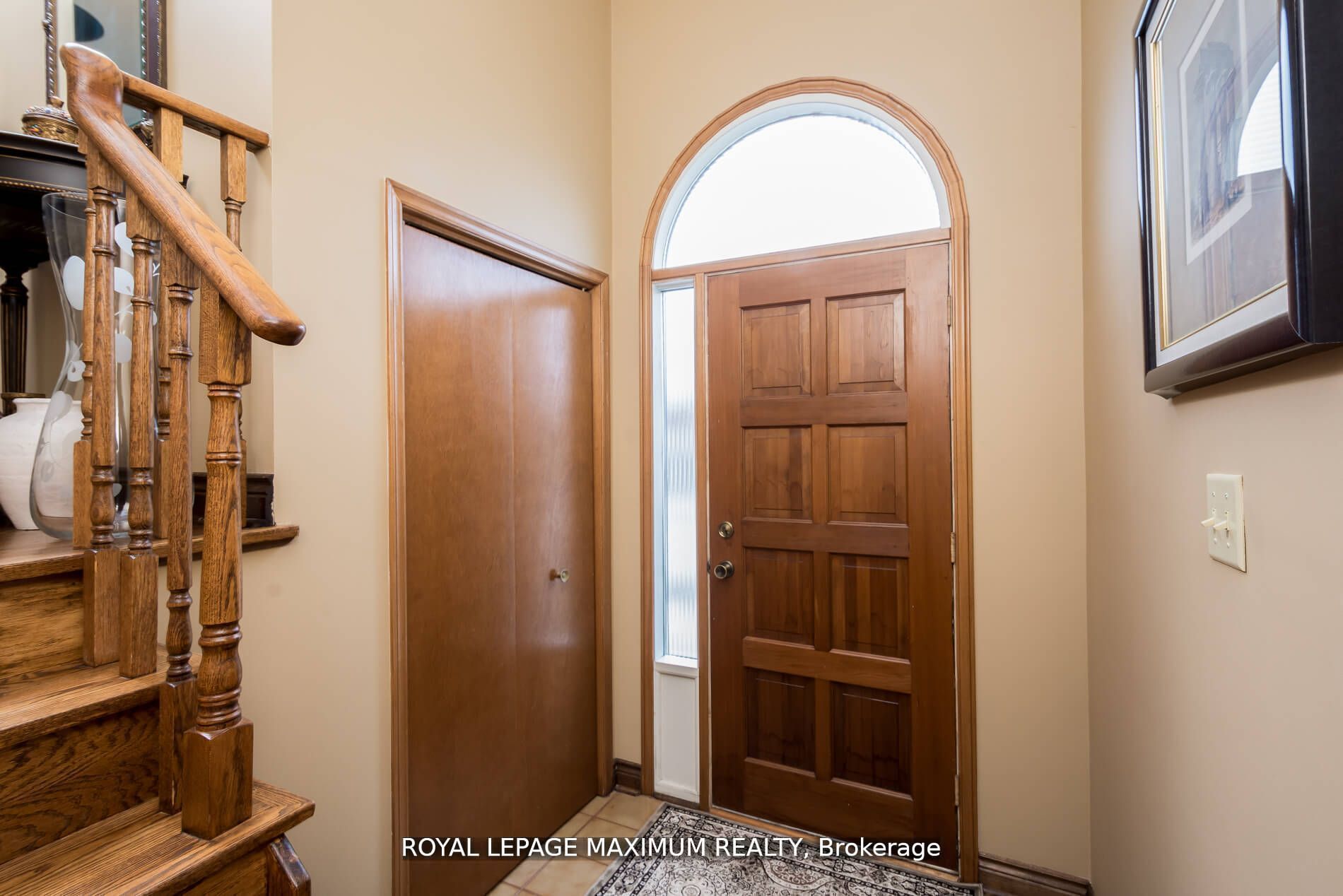 44 Flagstick Court Property Photo 4