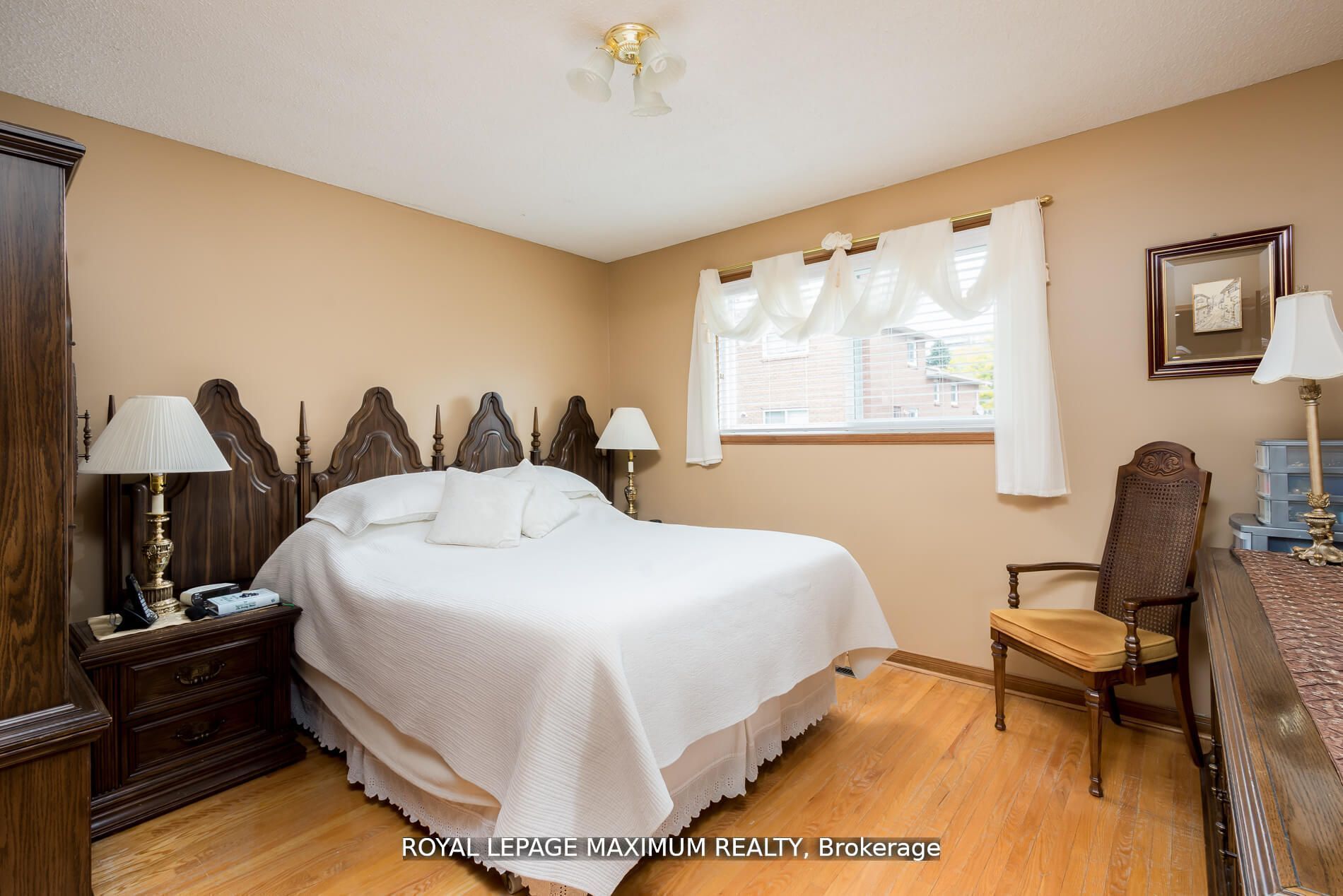 44 Flagstick Court Property Photo 15