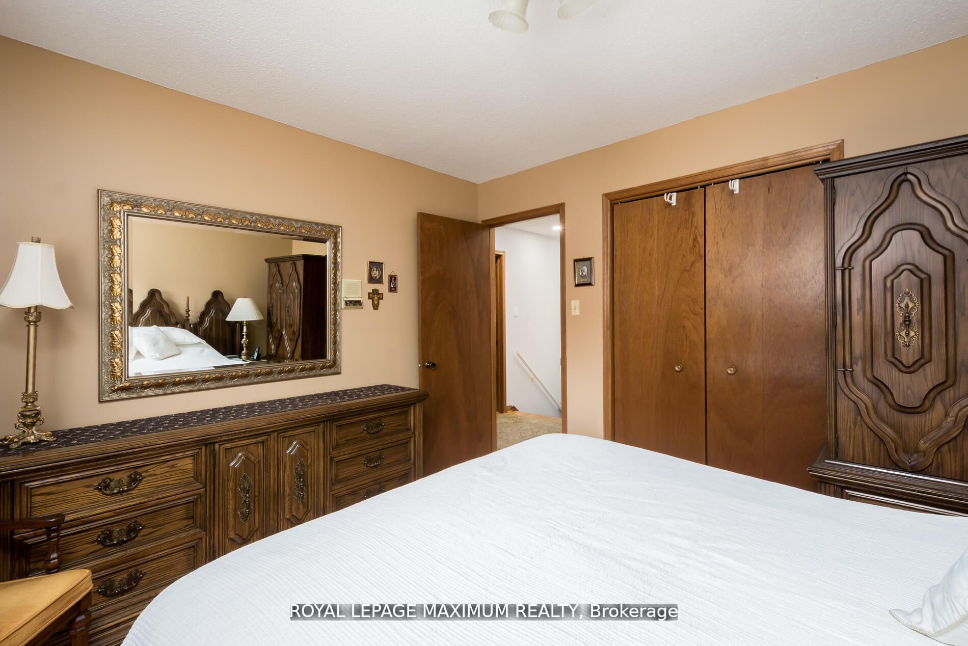 44 Flagstick Court Property Photo 16