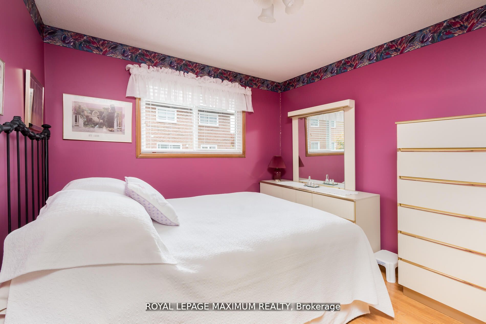 44 Flagstick Court Property Photo 17