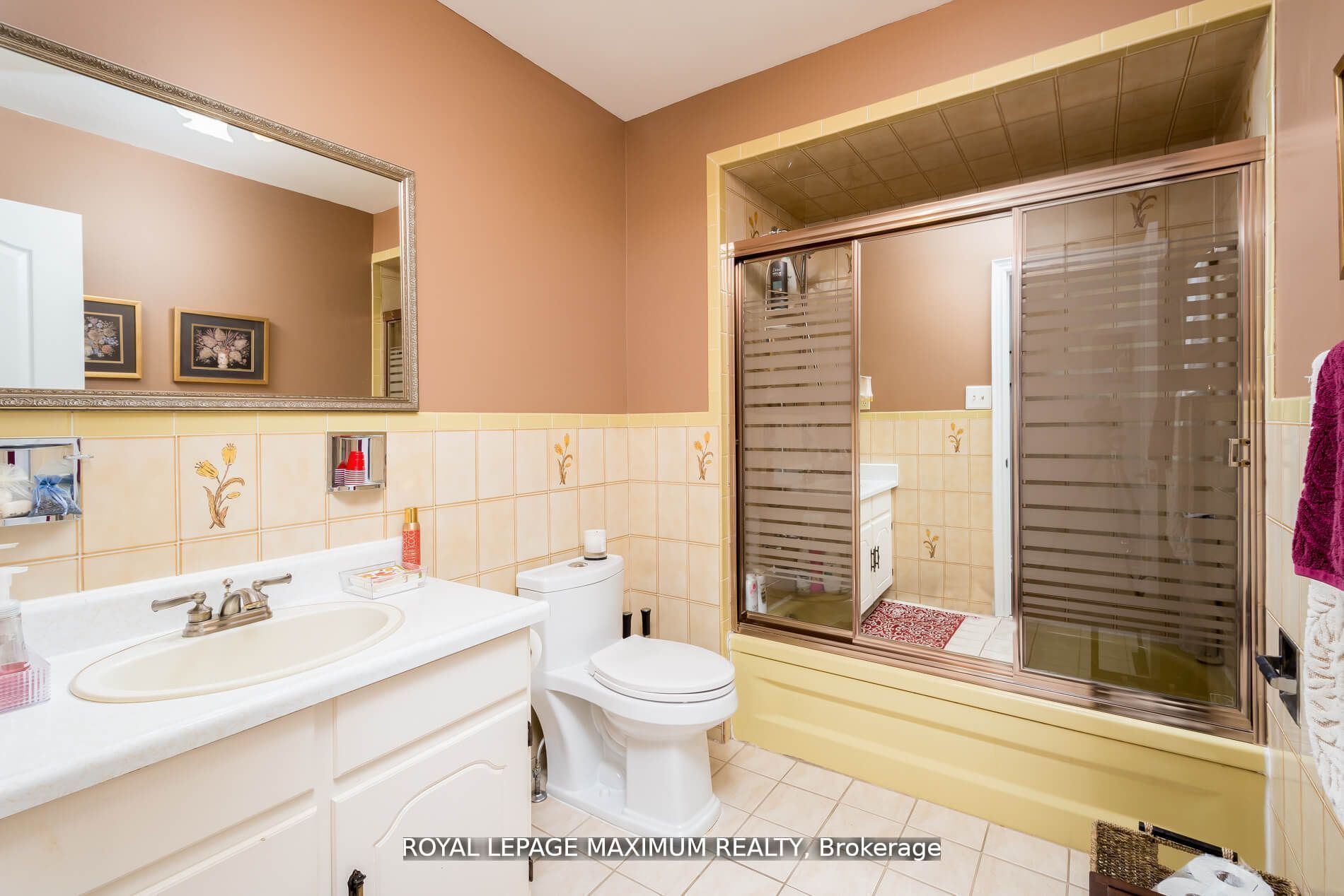 44 Flagstick Court Property Photo 22