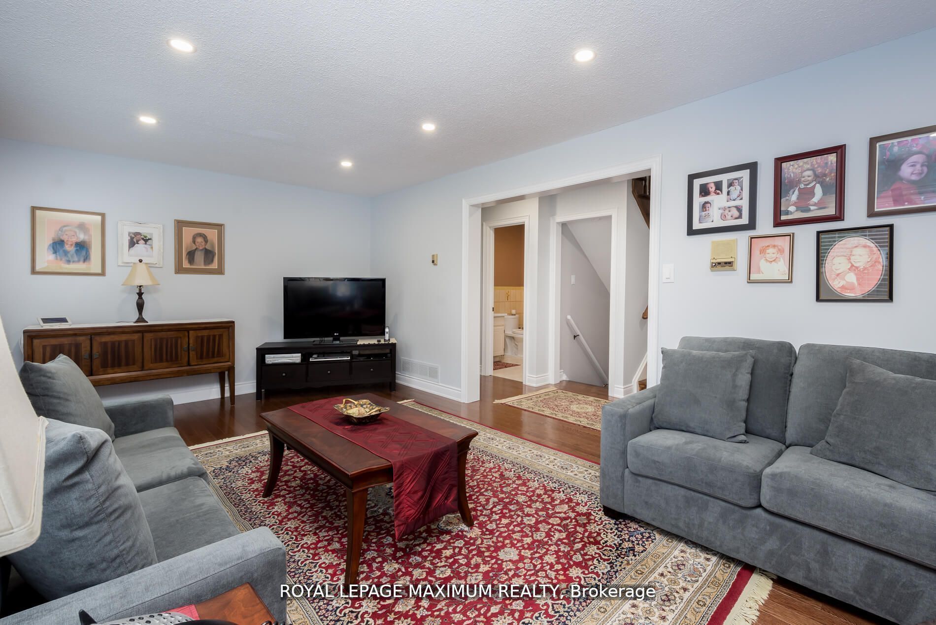 44 Flagstick Court Property Photo 26