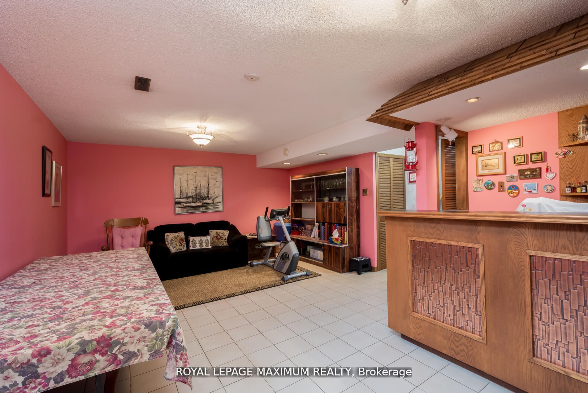 44 Flagstick Court Property Photo 35