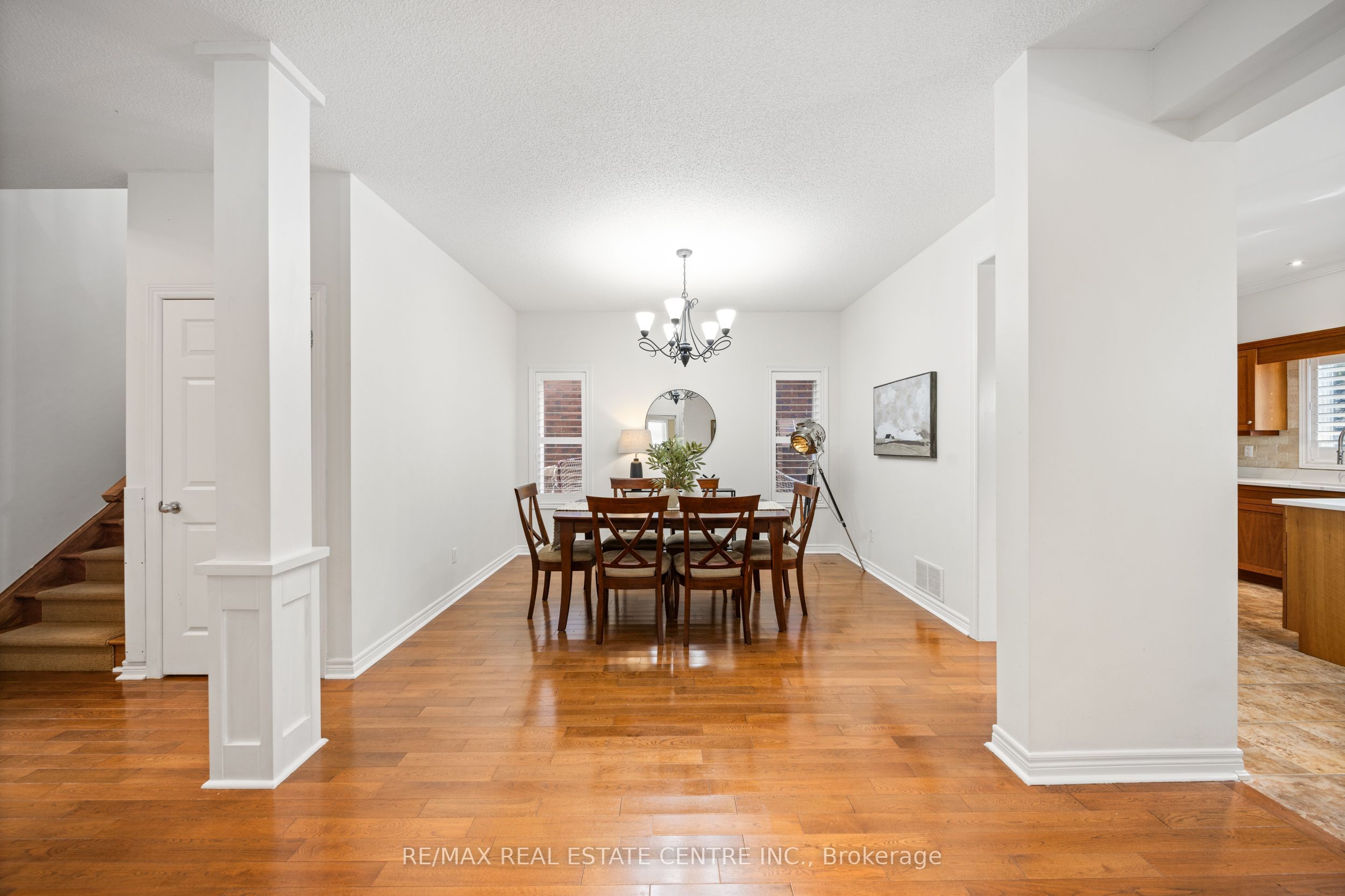 5449 Valleyhigh Drive Property Photo 13