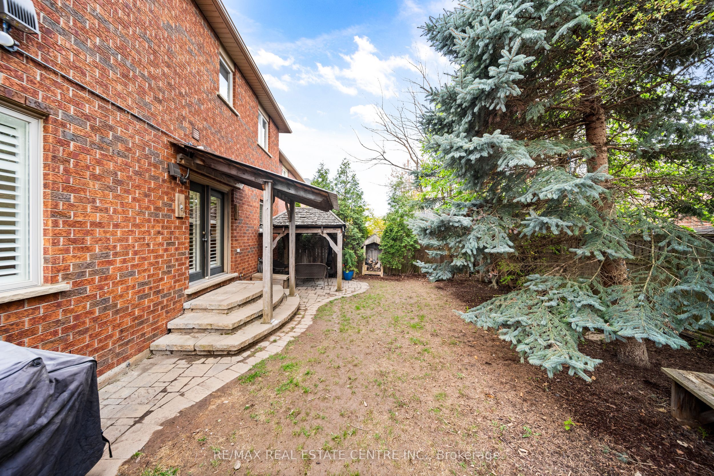 5449 Valleyhigh Drive Property Photo 49
