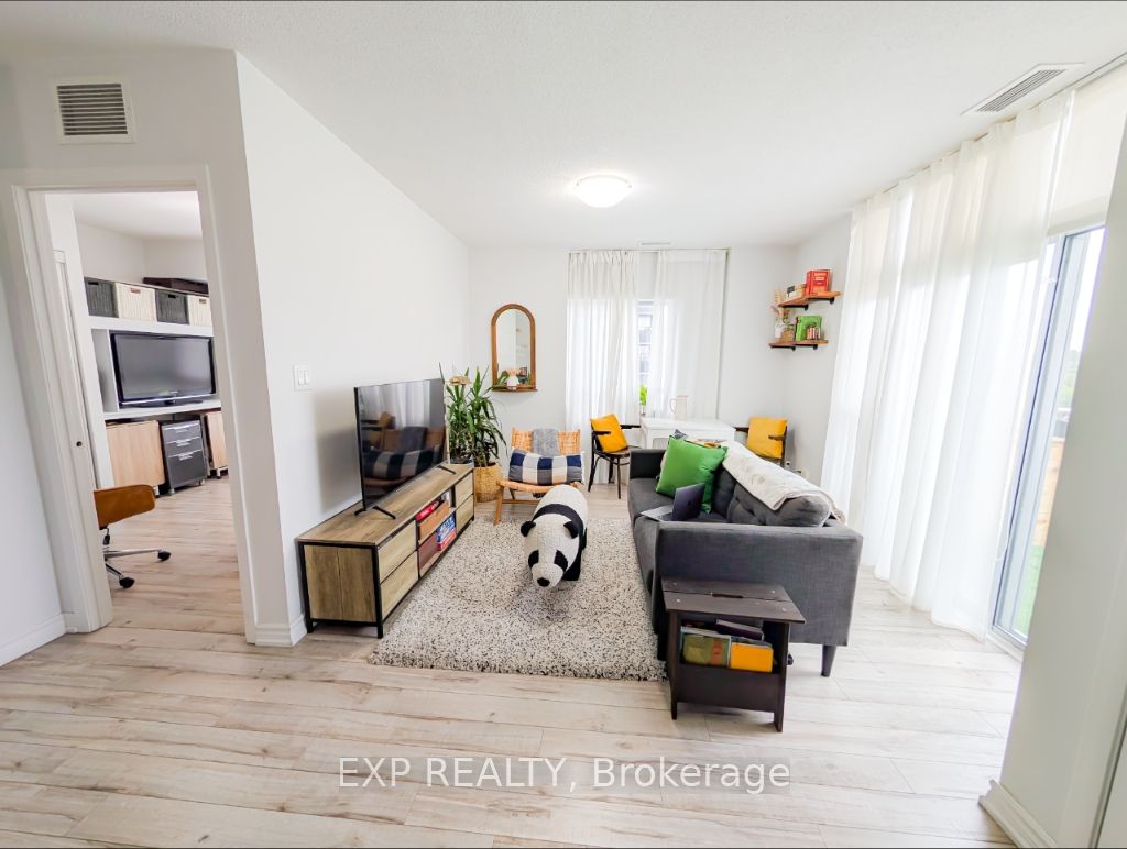 #1010 - 2464 Weston Road Property Photo 4