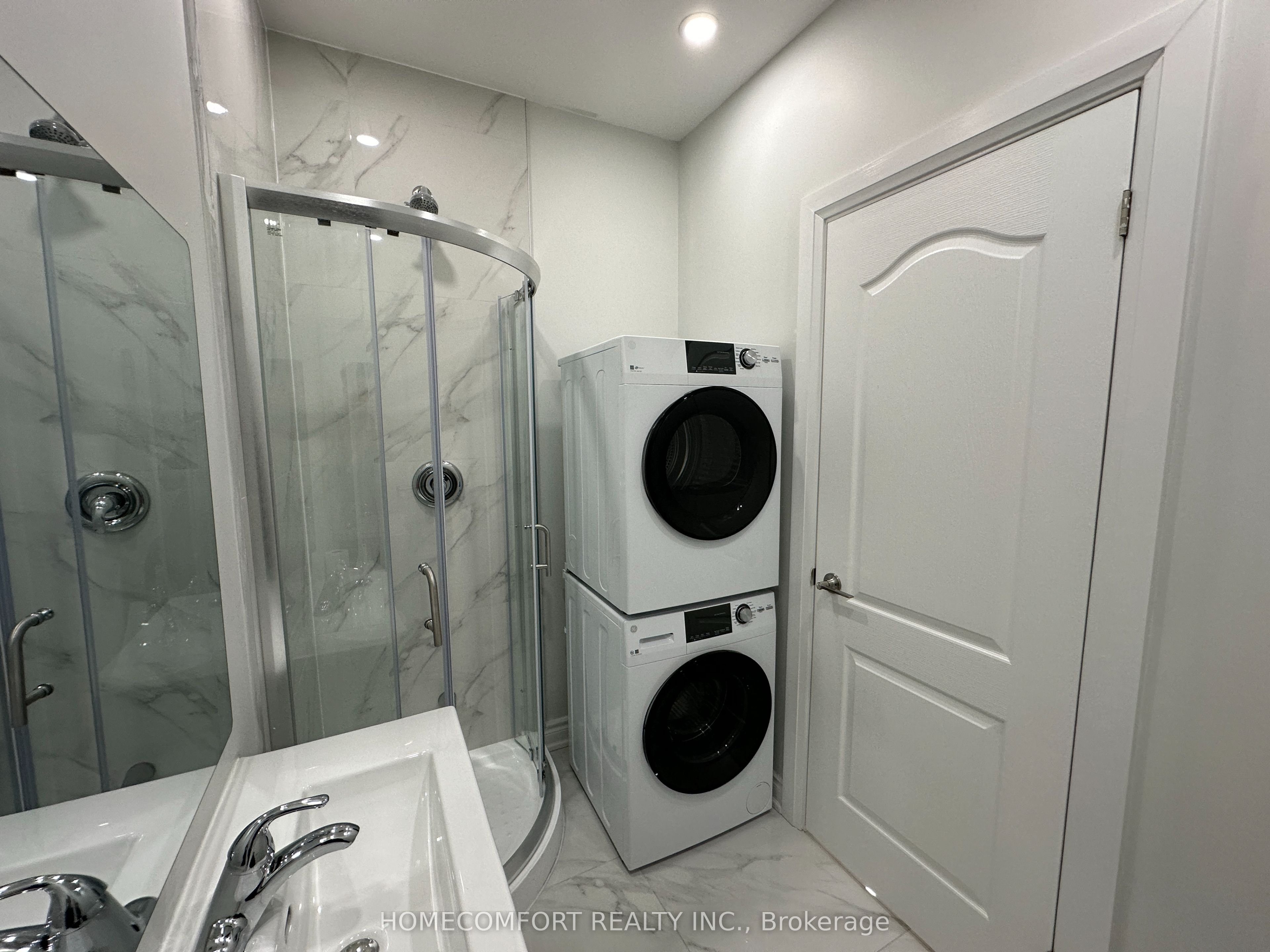 #upper - 211 Osler Street Property Photo 10