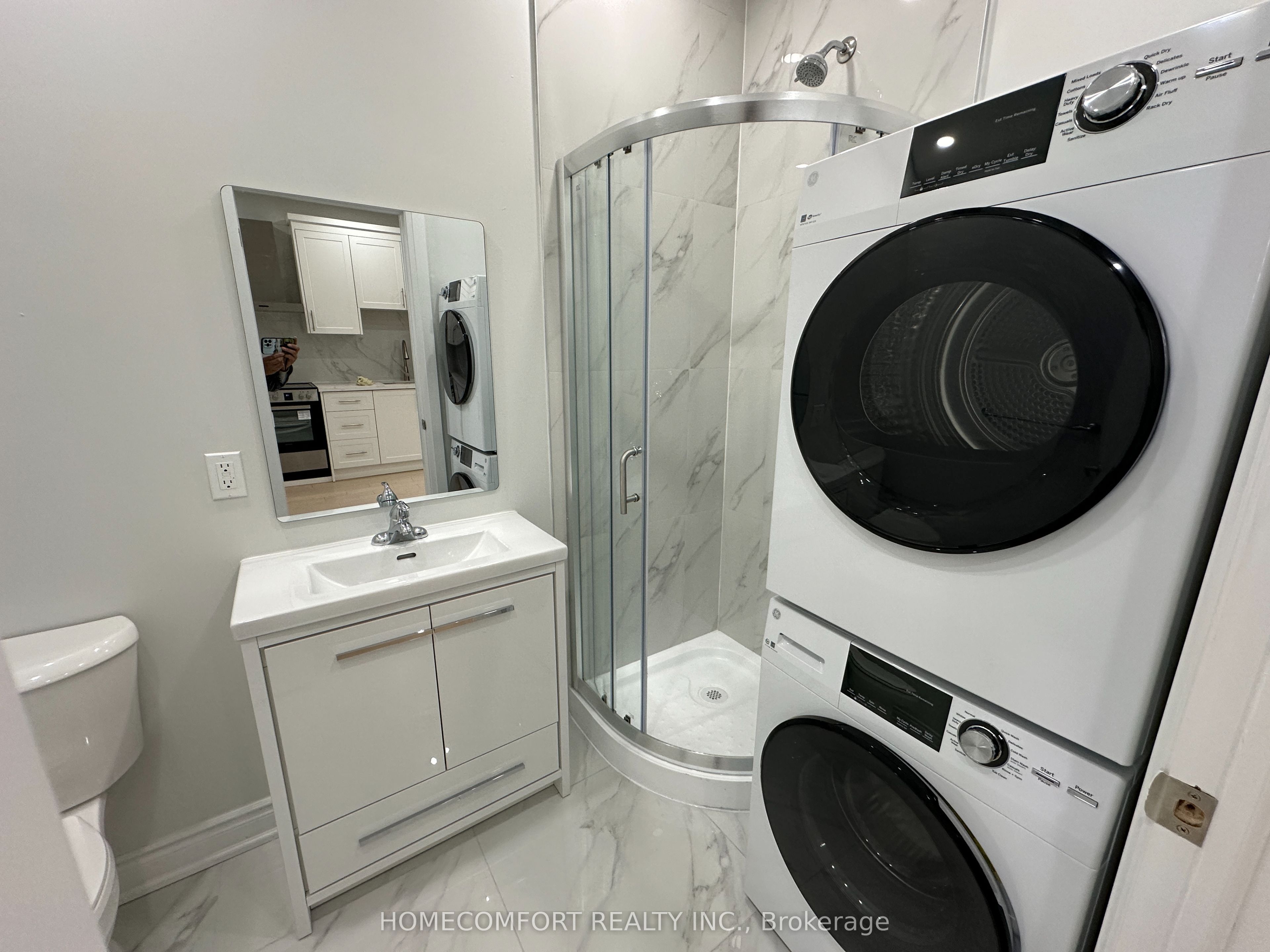 #upper - 211 Osler Street Property Photo 13