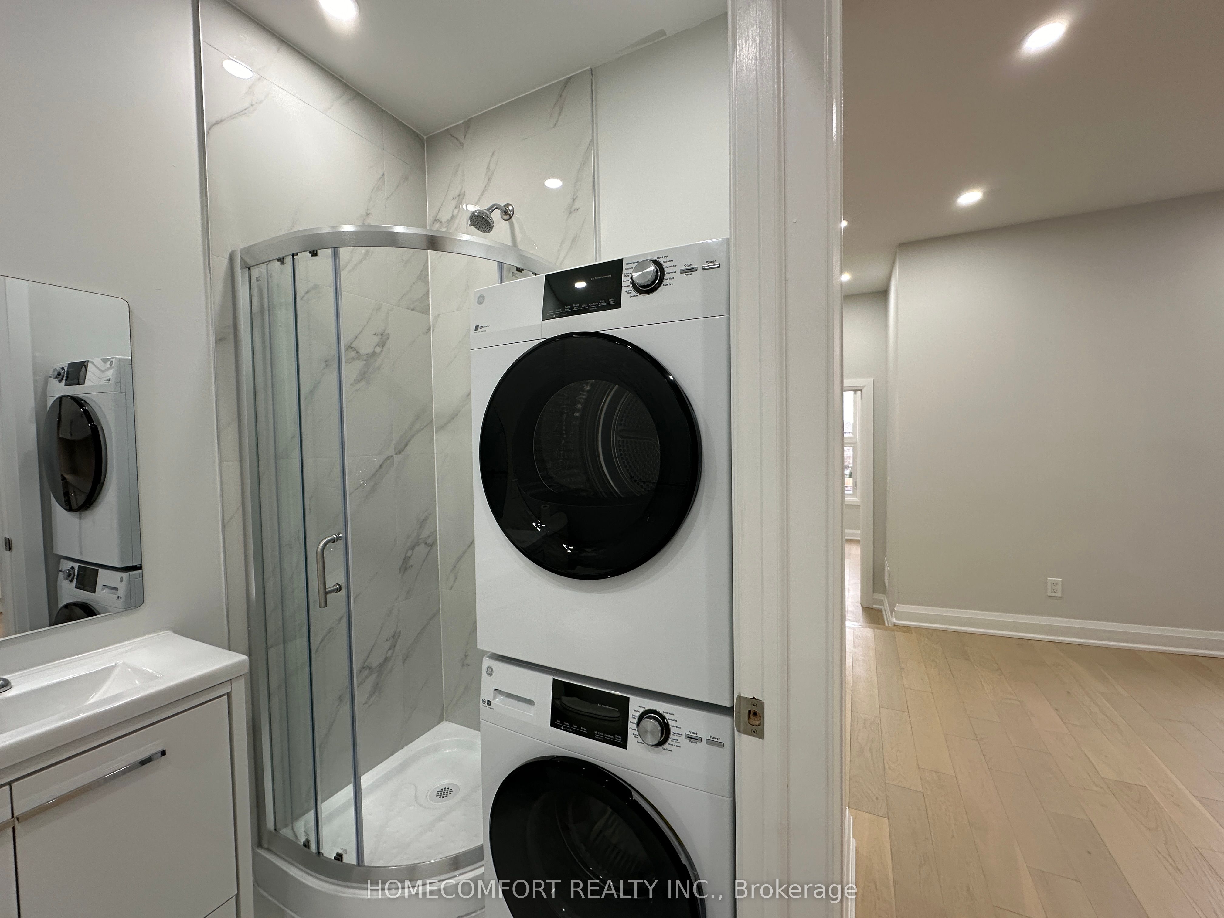 #upper - 211 Osler Street Property Photo 15