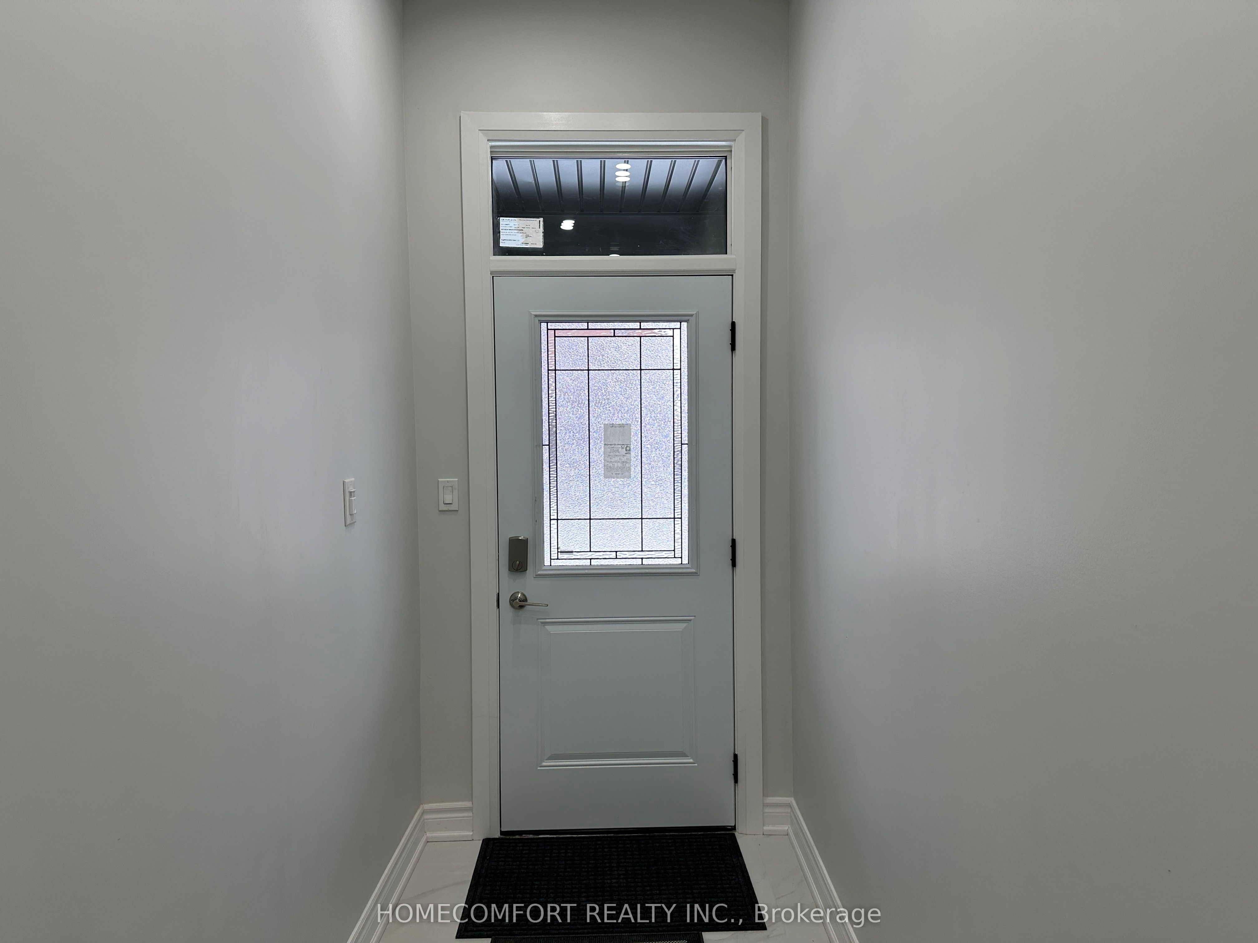 #upper - 211 Osler Street Property Photo 20