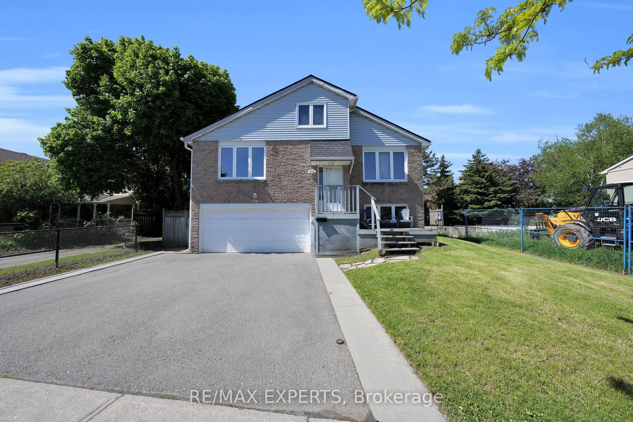 176 Conestoga Drive Property Photo 2