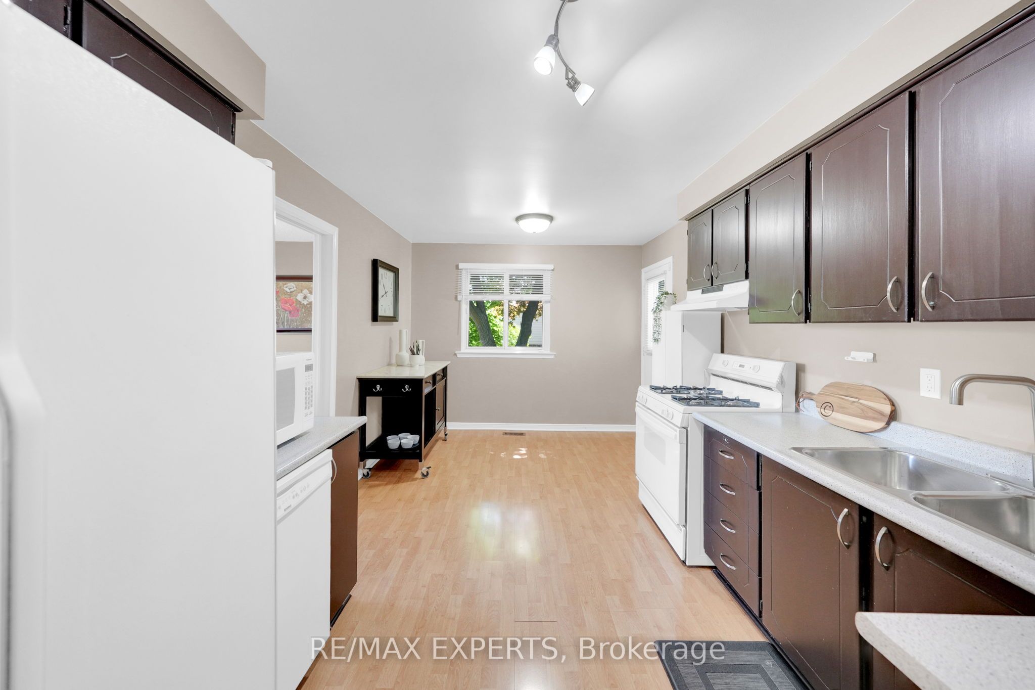 176 Conestoga Drive Property Photo 12