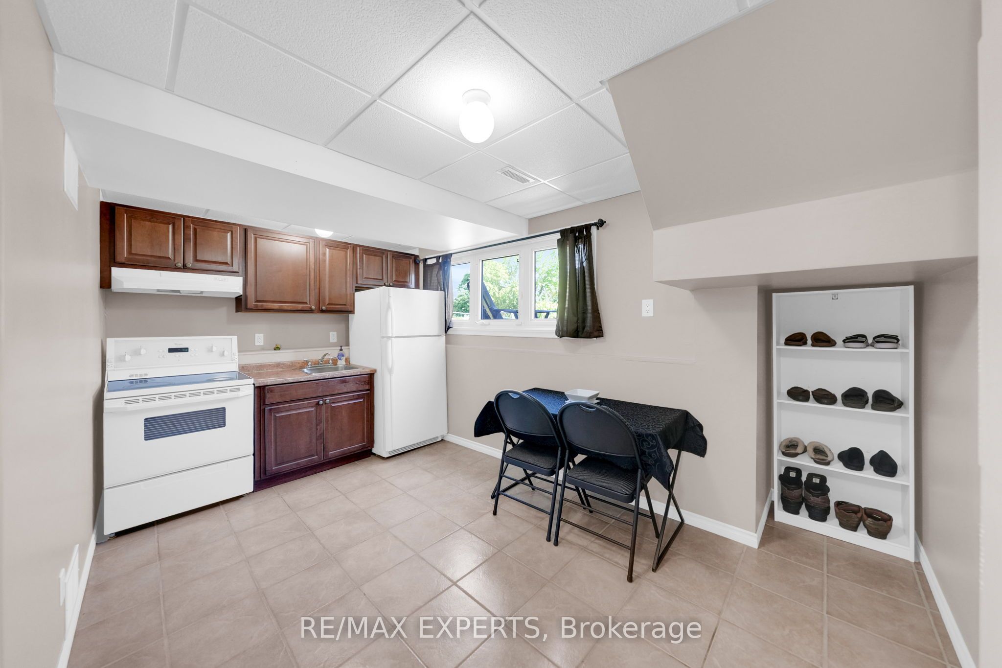 176 Conestoga Drive Property Photo 34