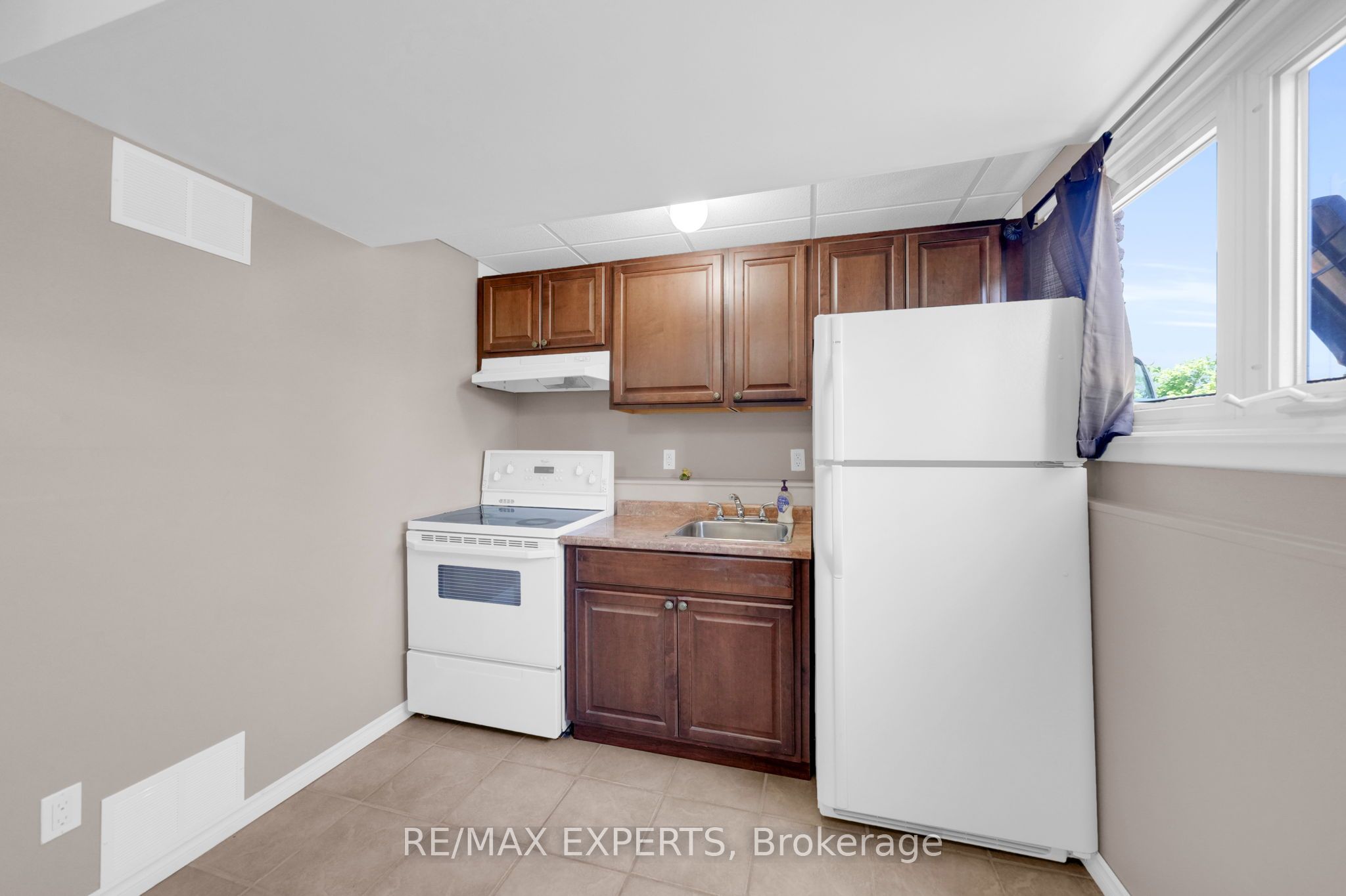176 Conestoga Drive Property Photo 36