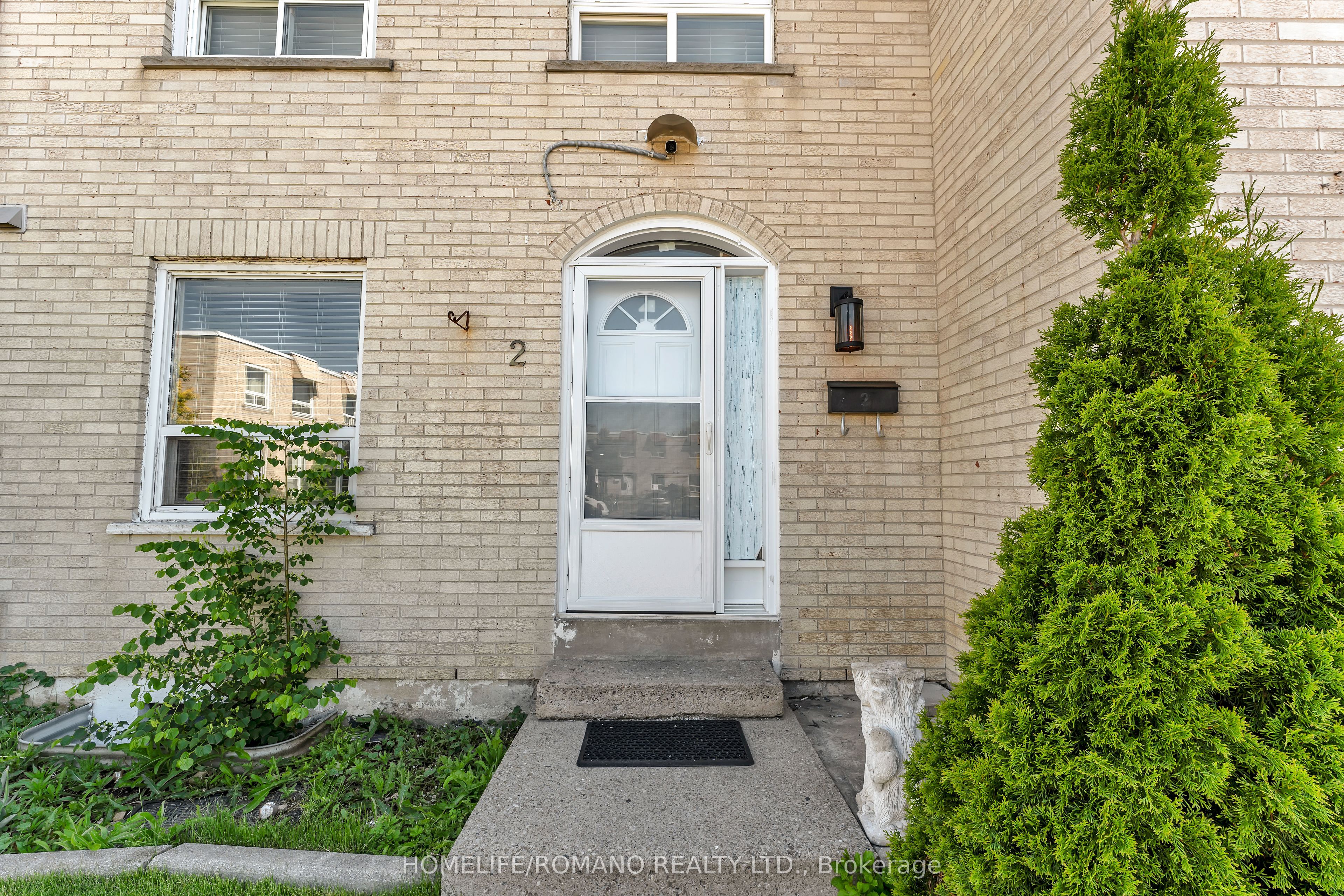 7440 Goreway Drive 2 Property Photo 1
