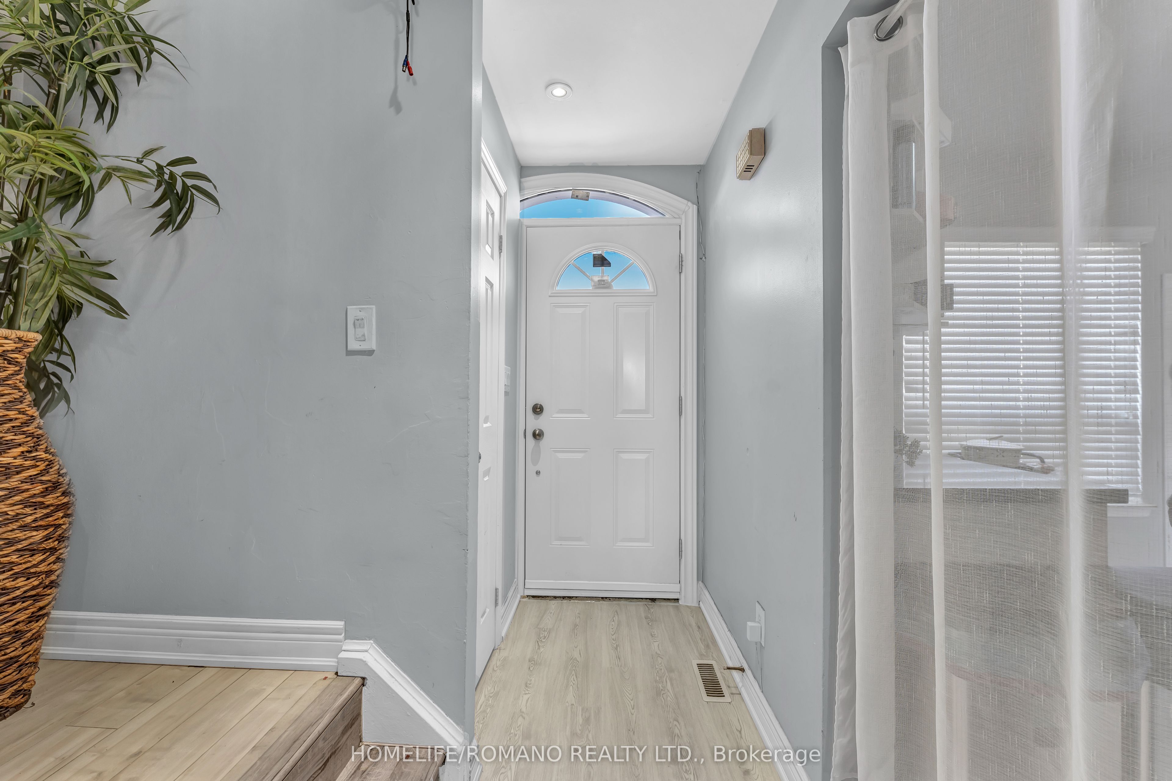 7440 Goreway Drive 2 Property Photo 6
