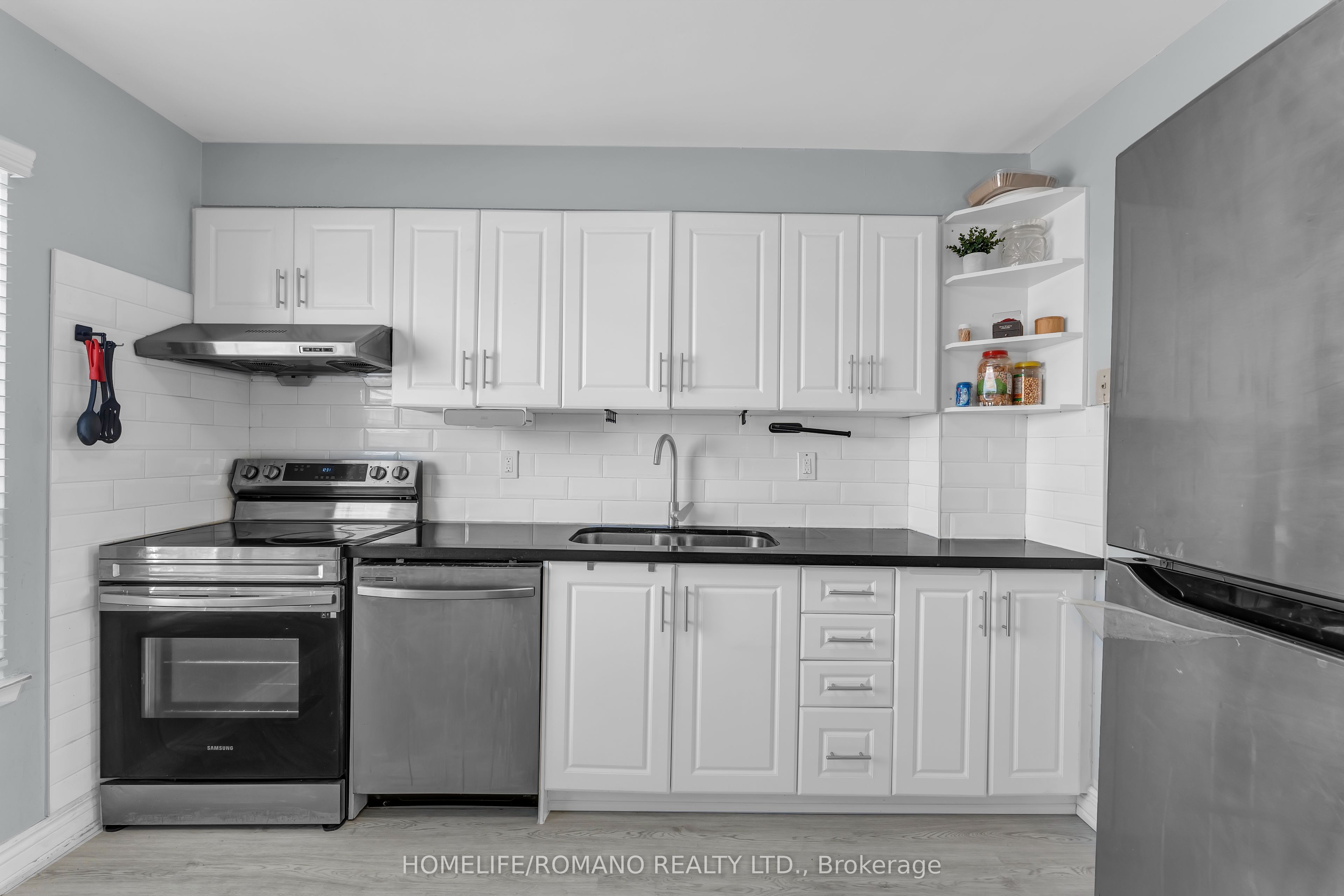 7440 Goreway Drive 2 Property Photo 14