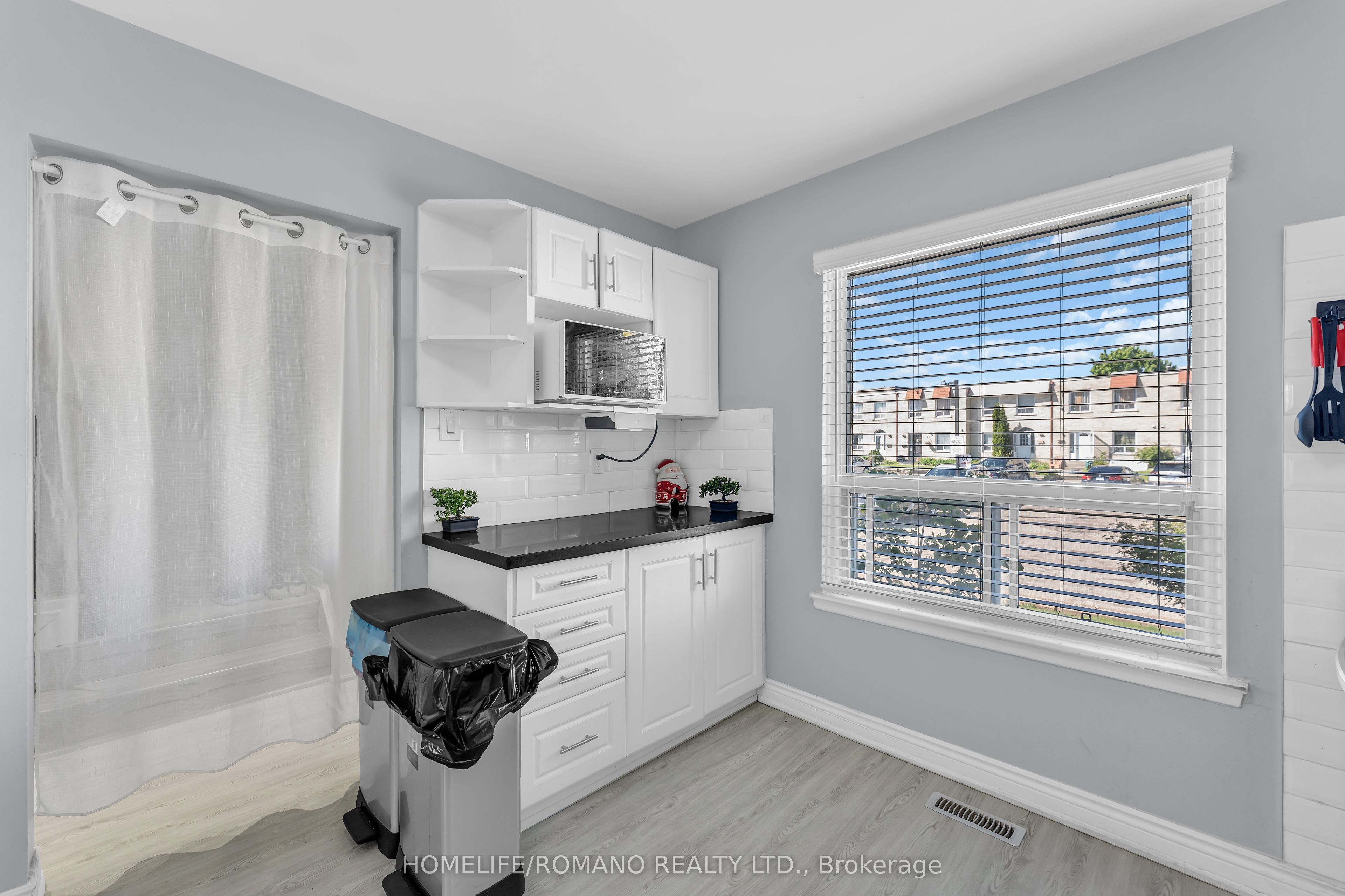 7440 Goreway Drive 2 Property Photo 15