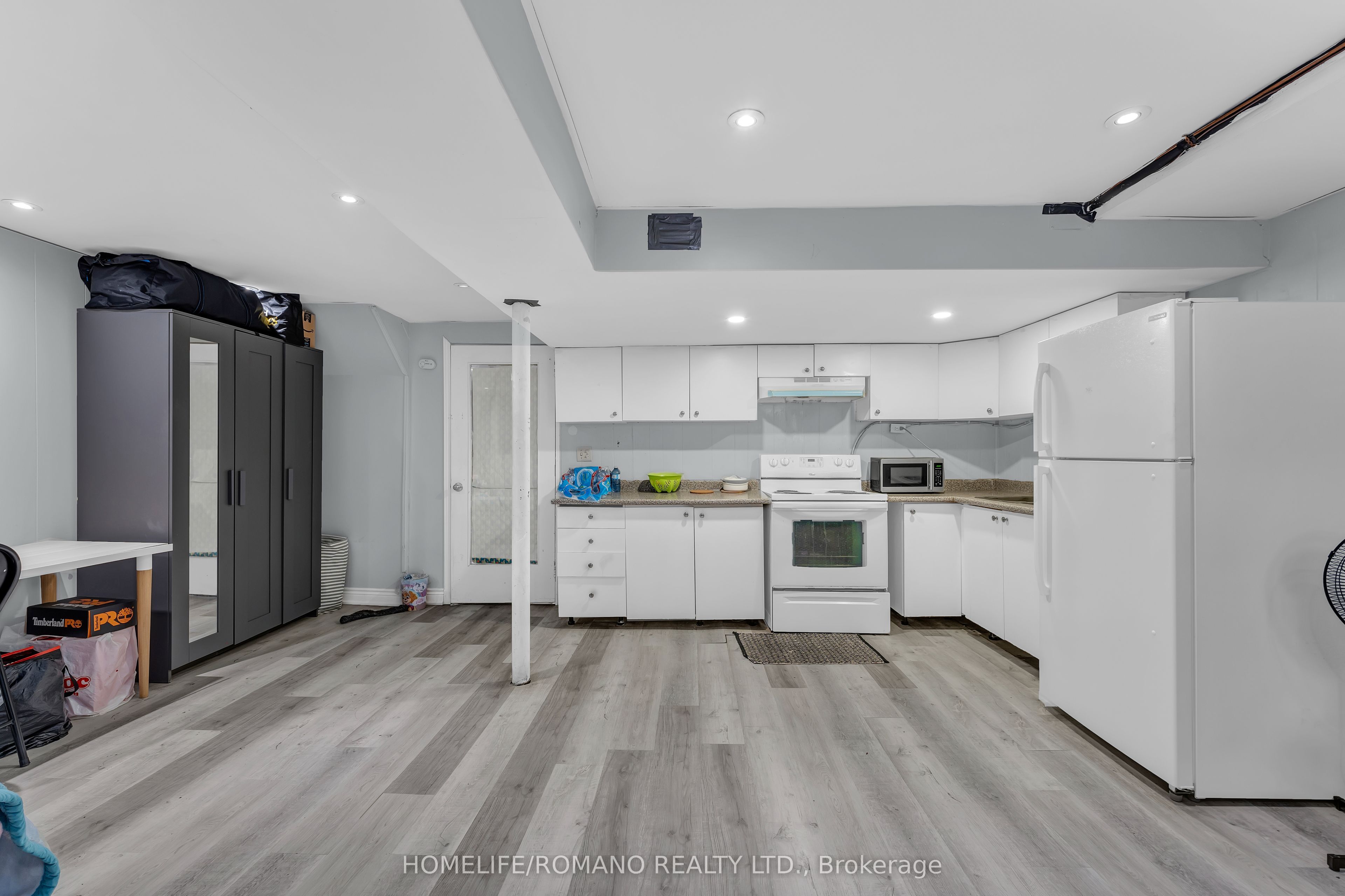 7440 Goreway Drive 2 Property Photo 20