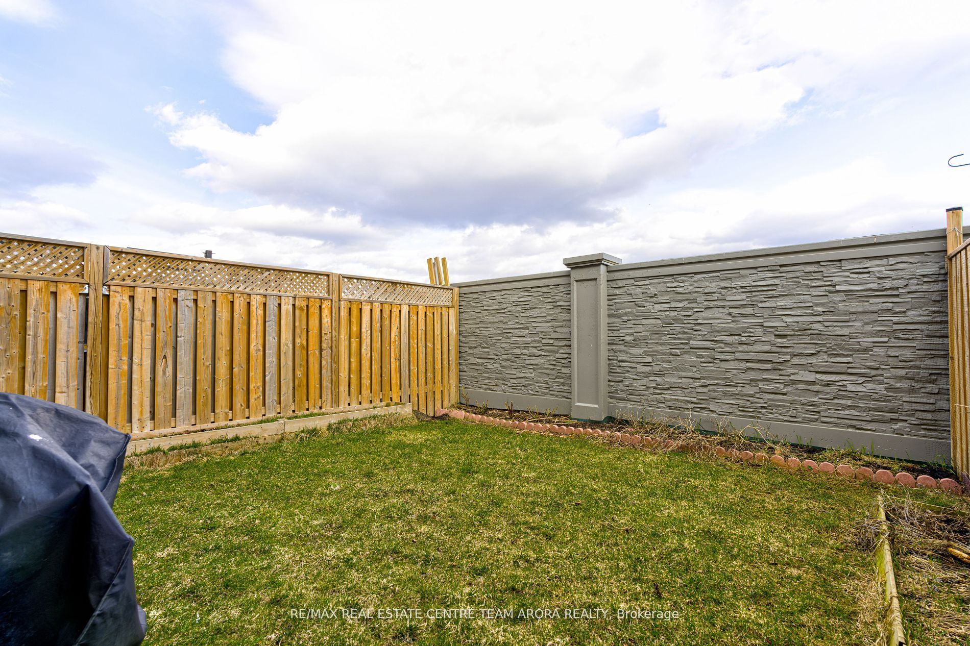 80 Finegan Circle Property Photo 33