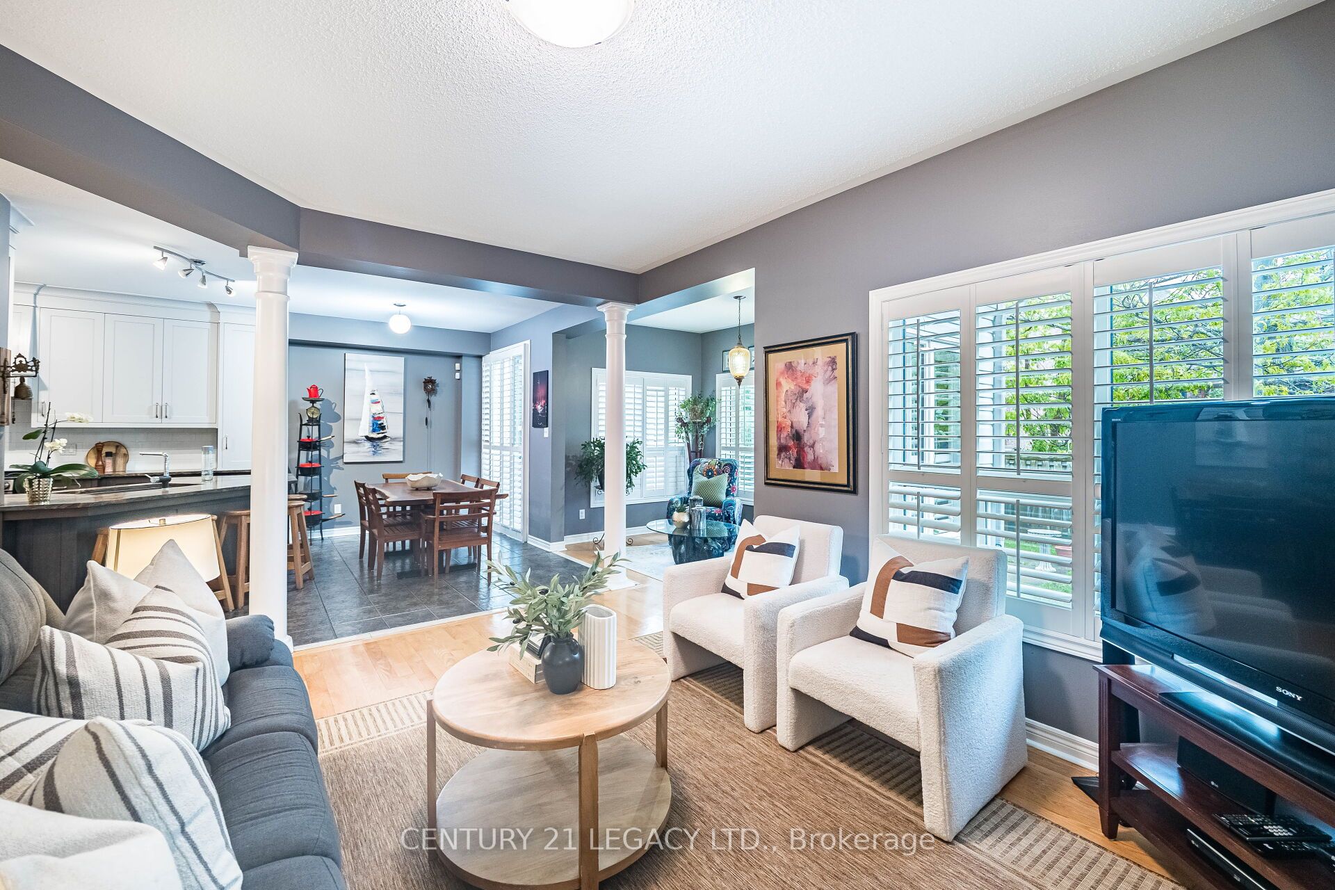 6882 Gooderham Estate Boulevard Property Photo 10