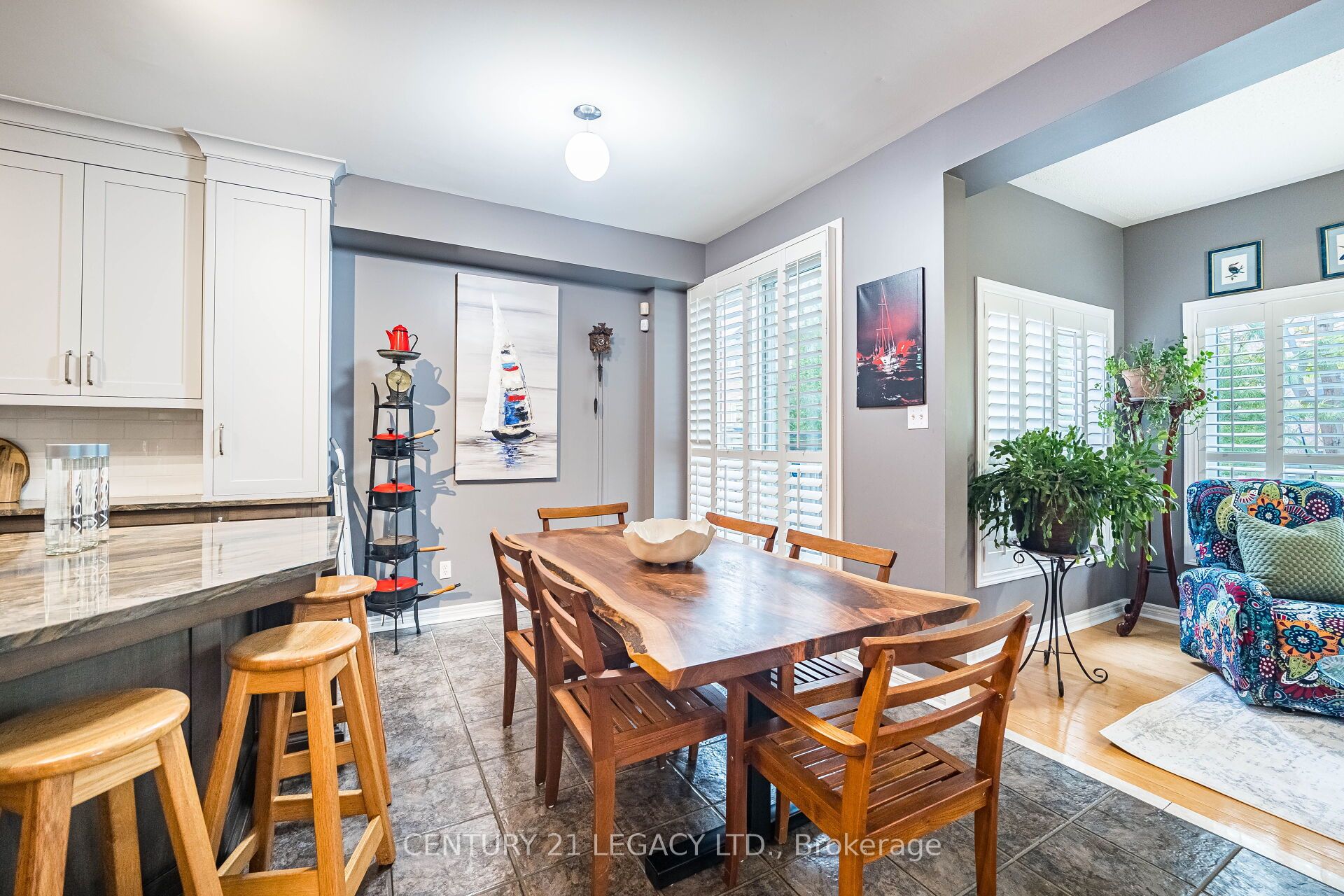 6882 Gooderham Estate Boulevard Property Photo 14