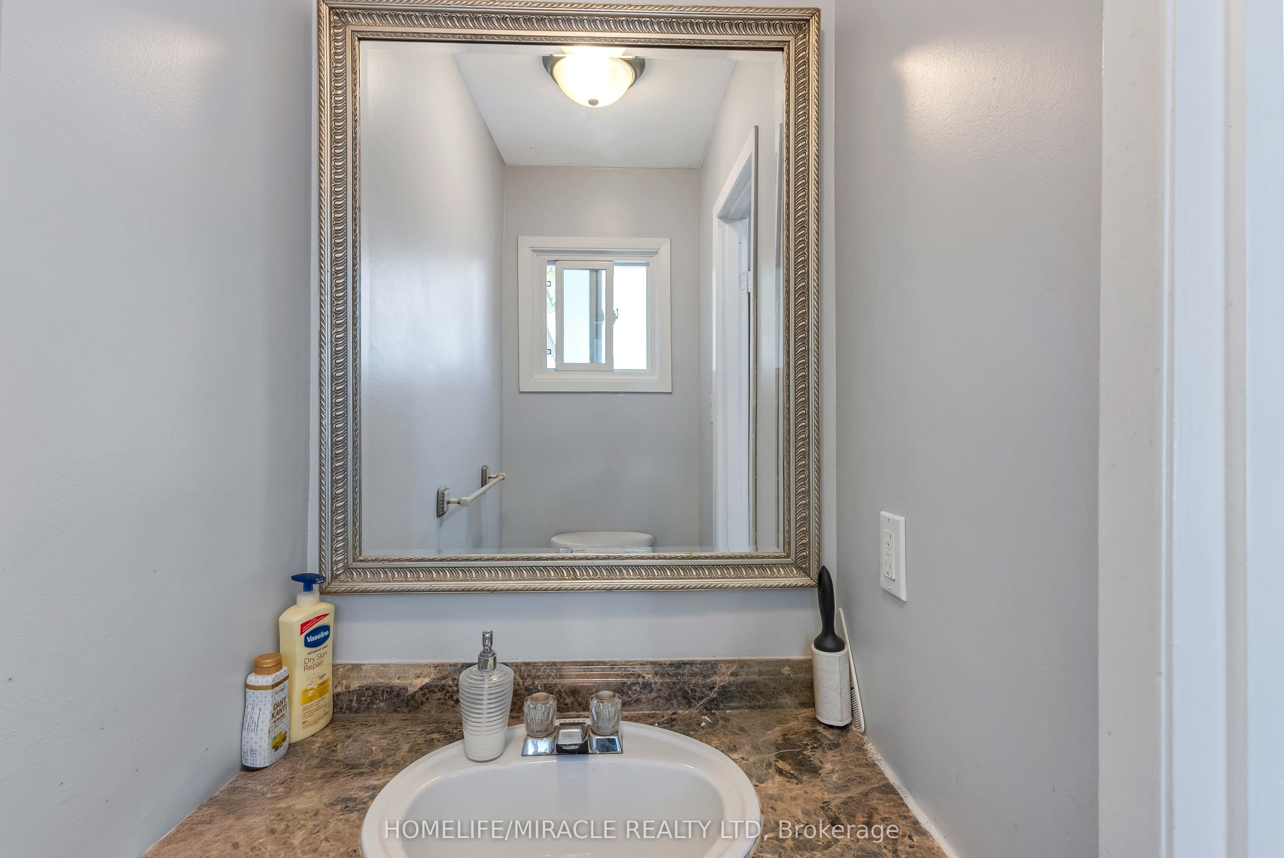 156 Enderby Crescent Property Photo 4