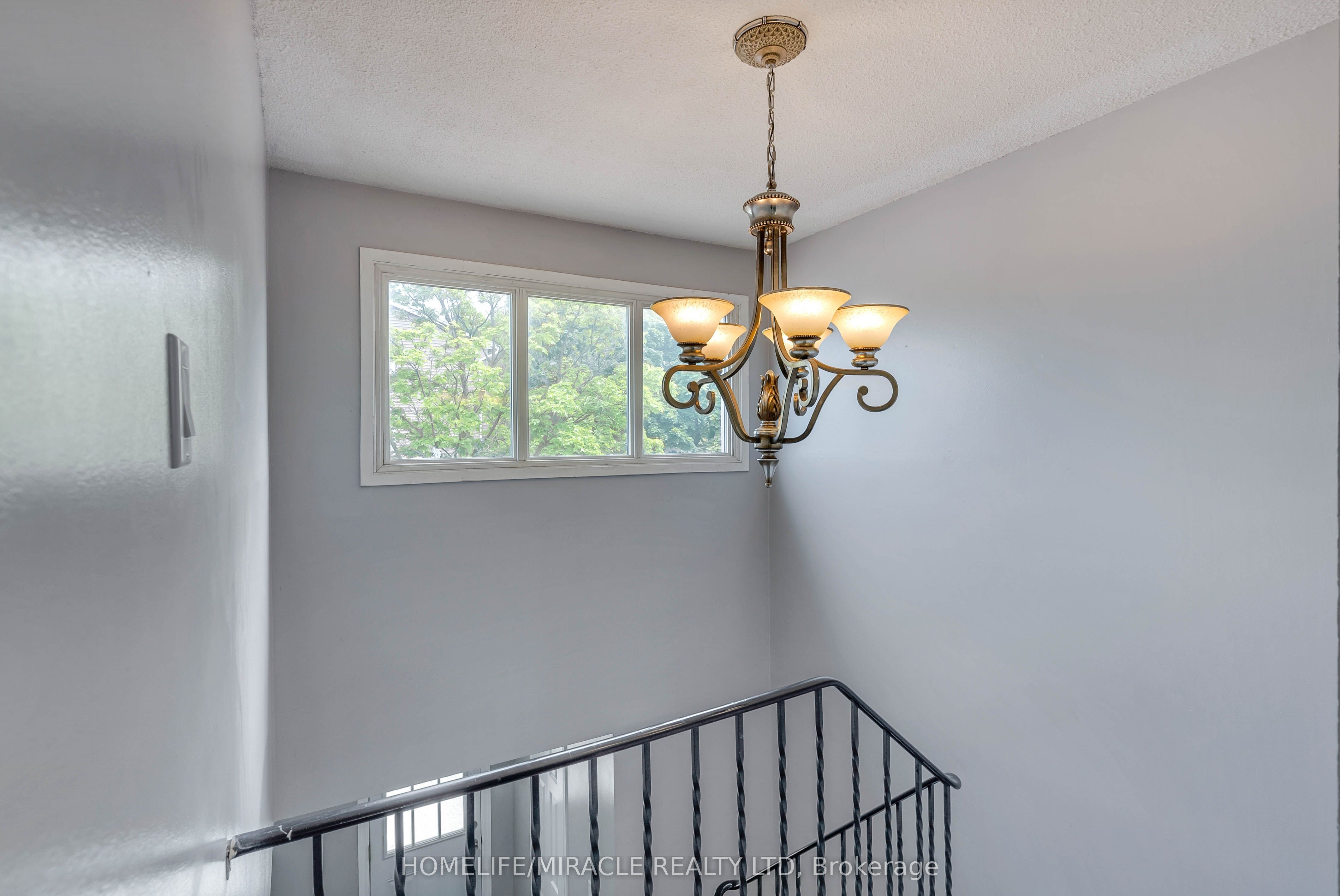 156 Enderby Crescent Property Photo 19