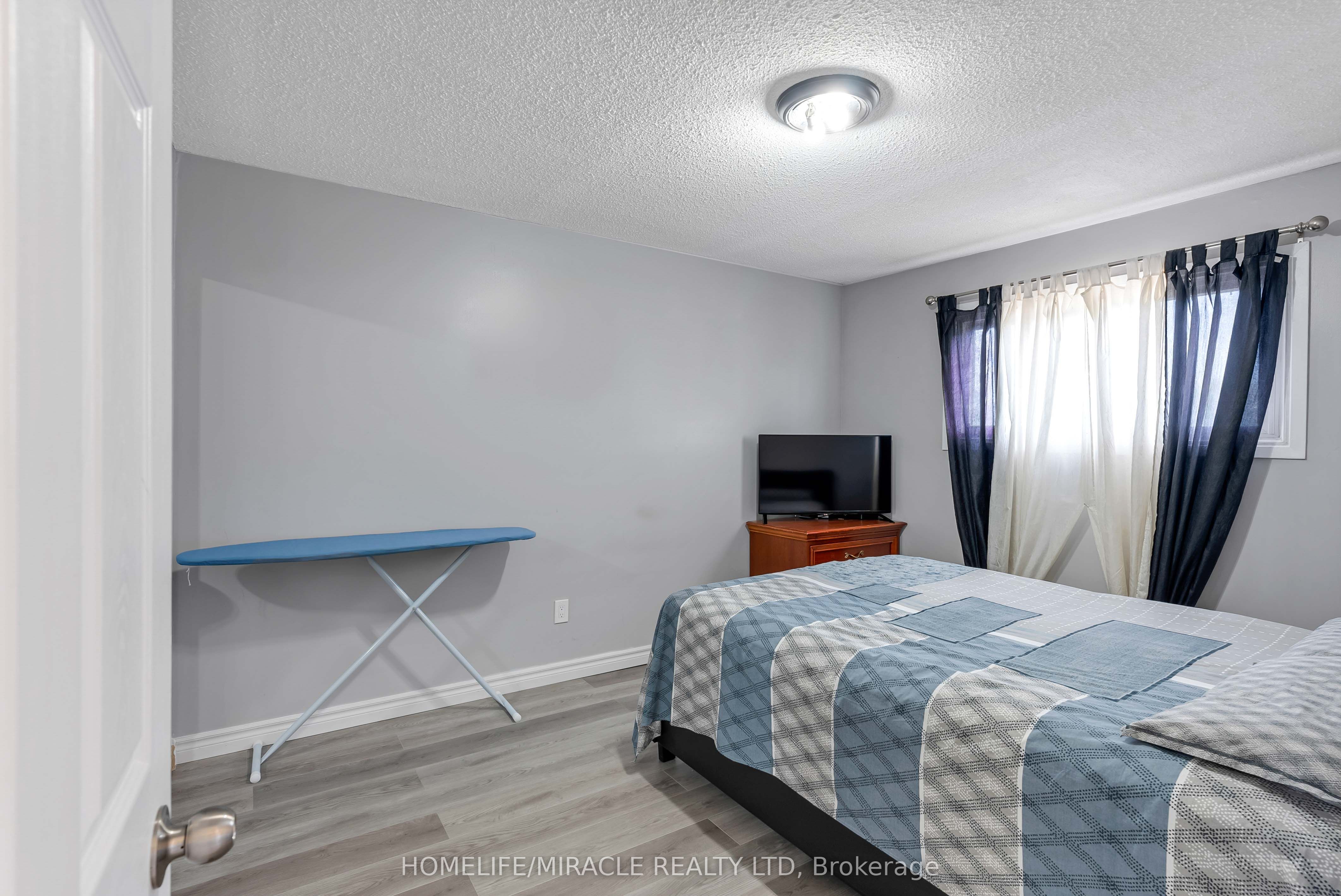 156 Enderby Crescent Property Photo 23