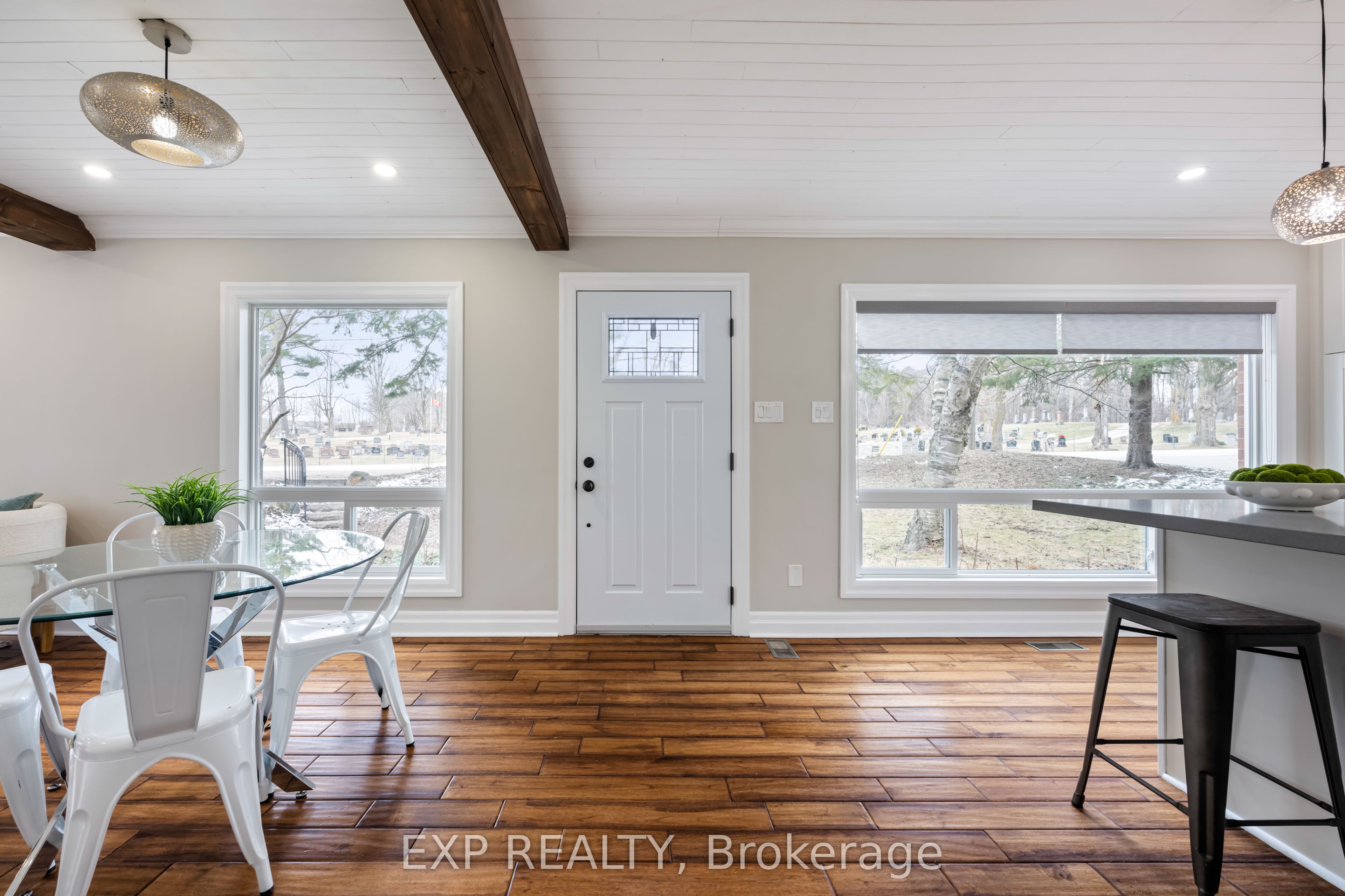 21 Veterans Way Property Photo 6