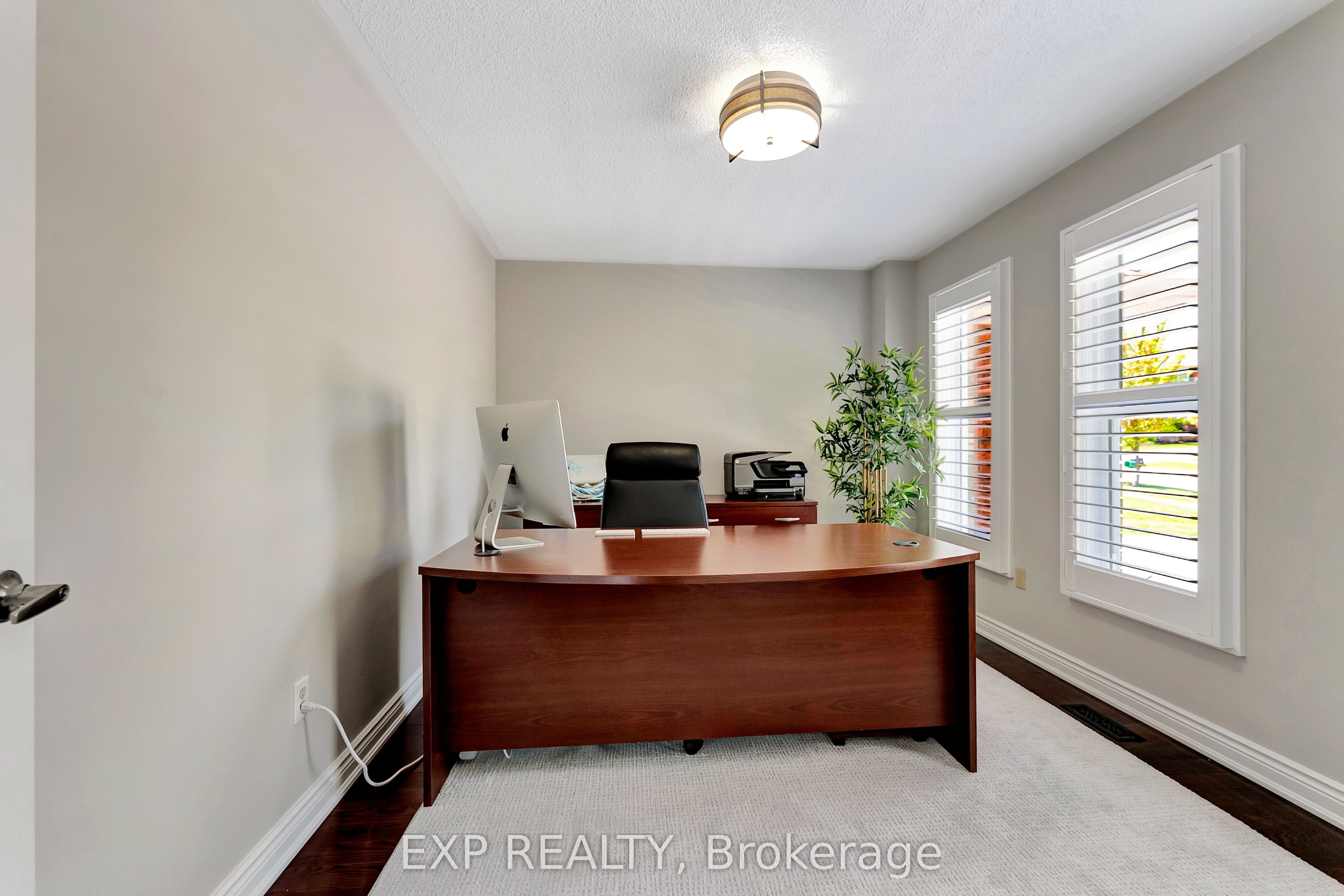 1399 Winterberry Dr Property Photo 22