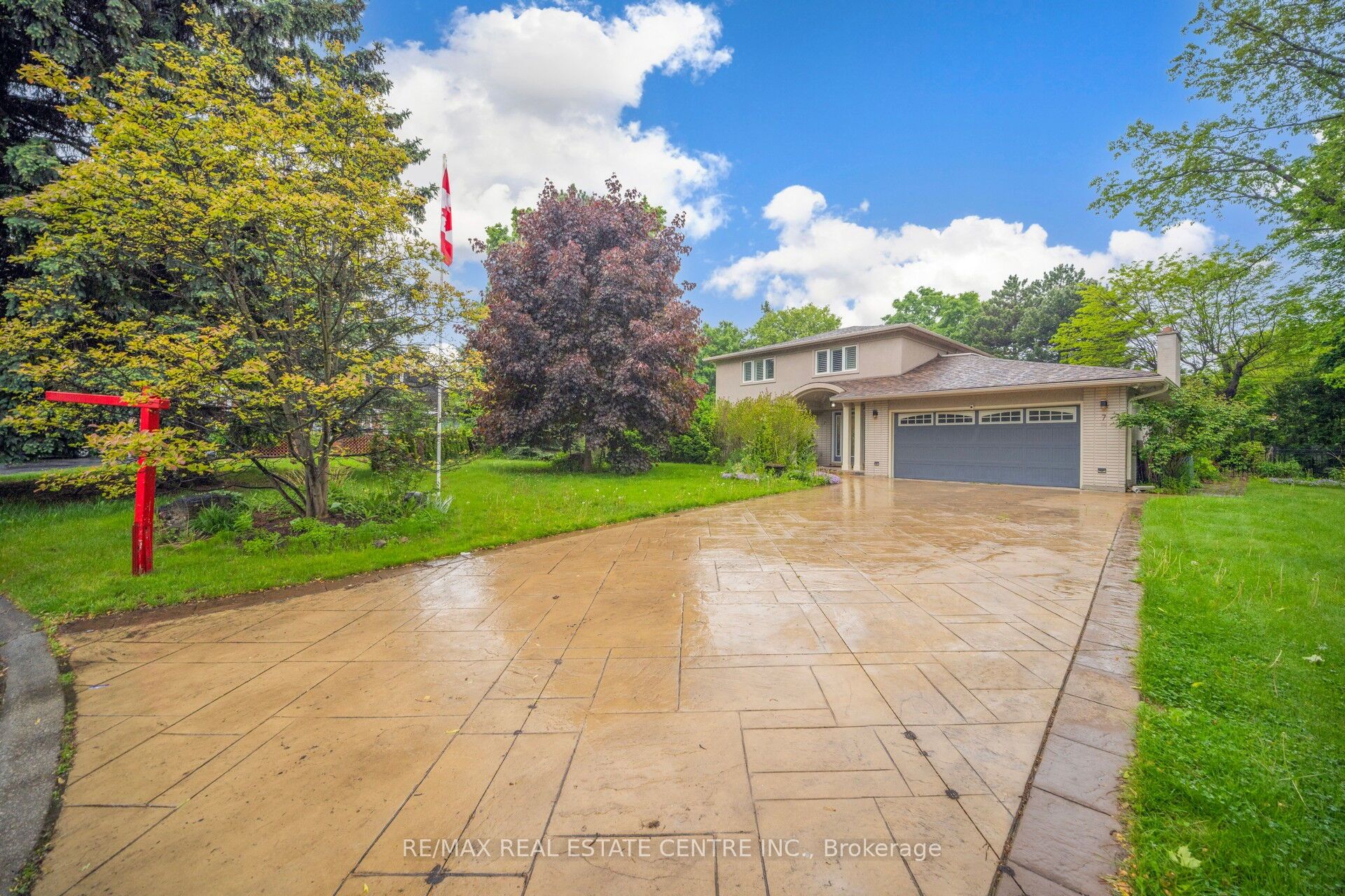 7 Heather Place Property Photo 1