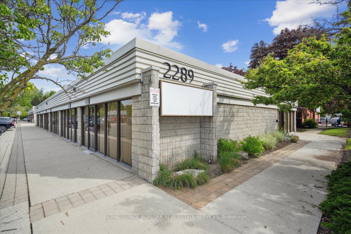 #320 - 2289 Fairview Street Property Photo 4