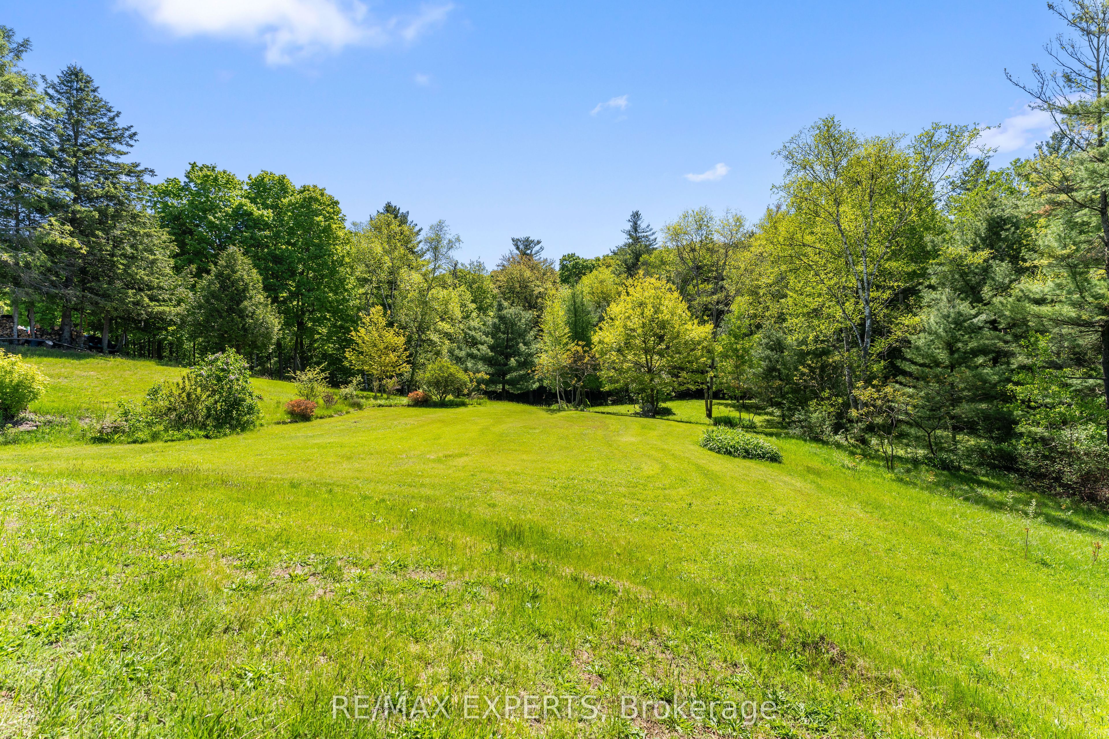 211 Pine Avenue Property Photo 43